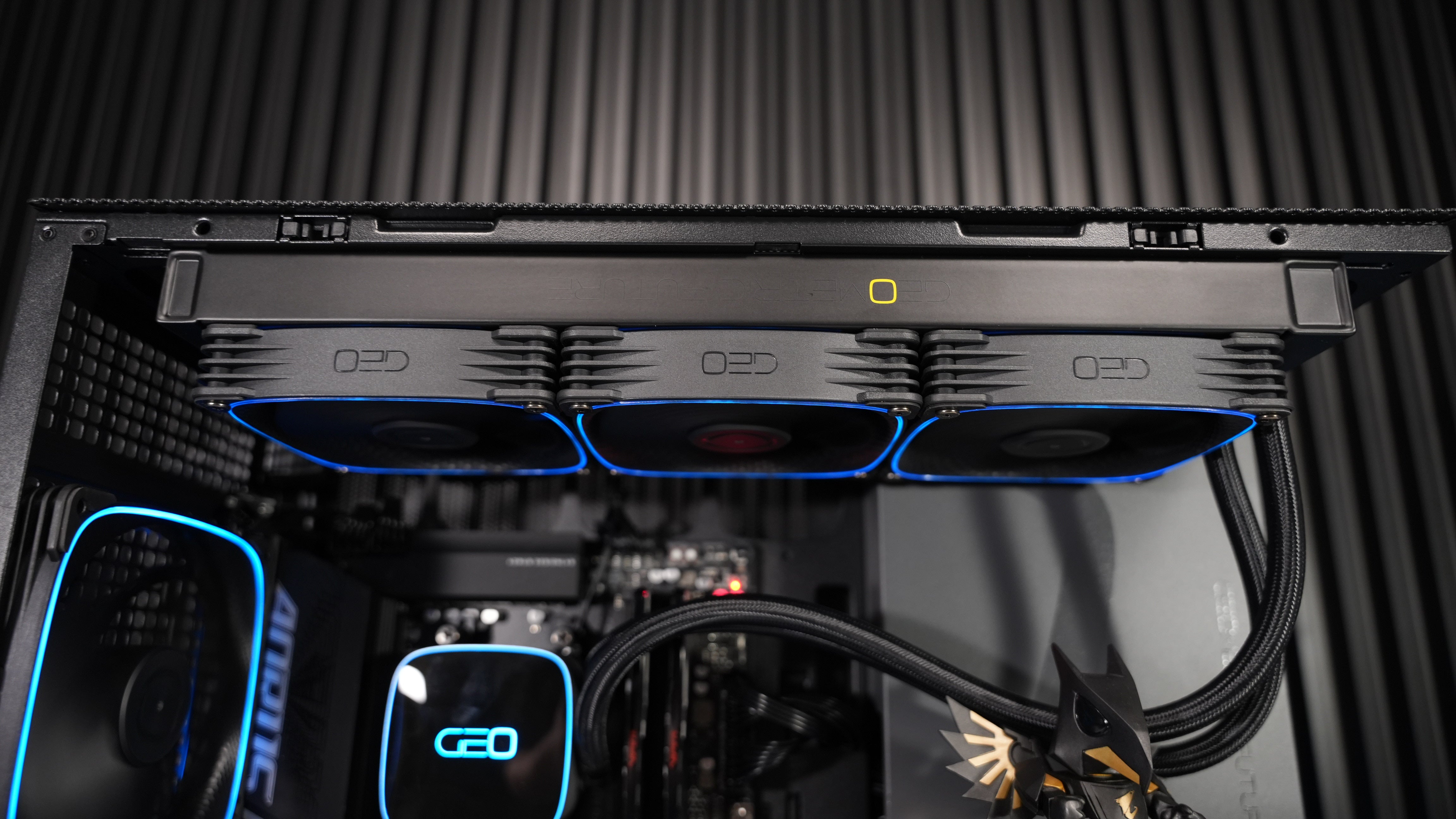 Ryzen 5 9600X + RTX 5070 Gaming/Streaming PC