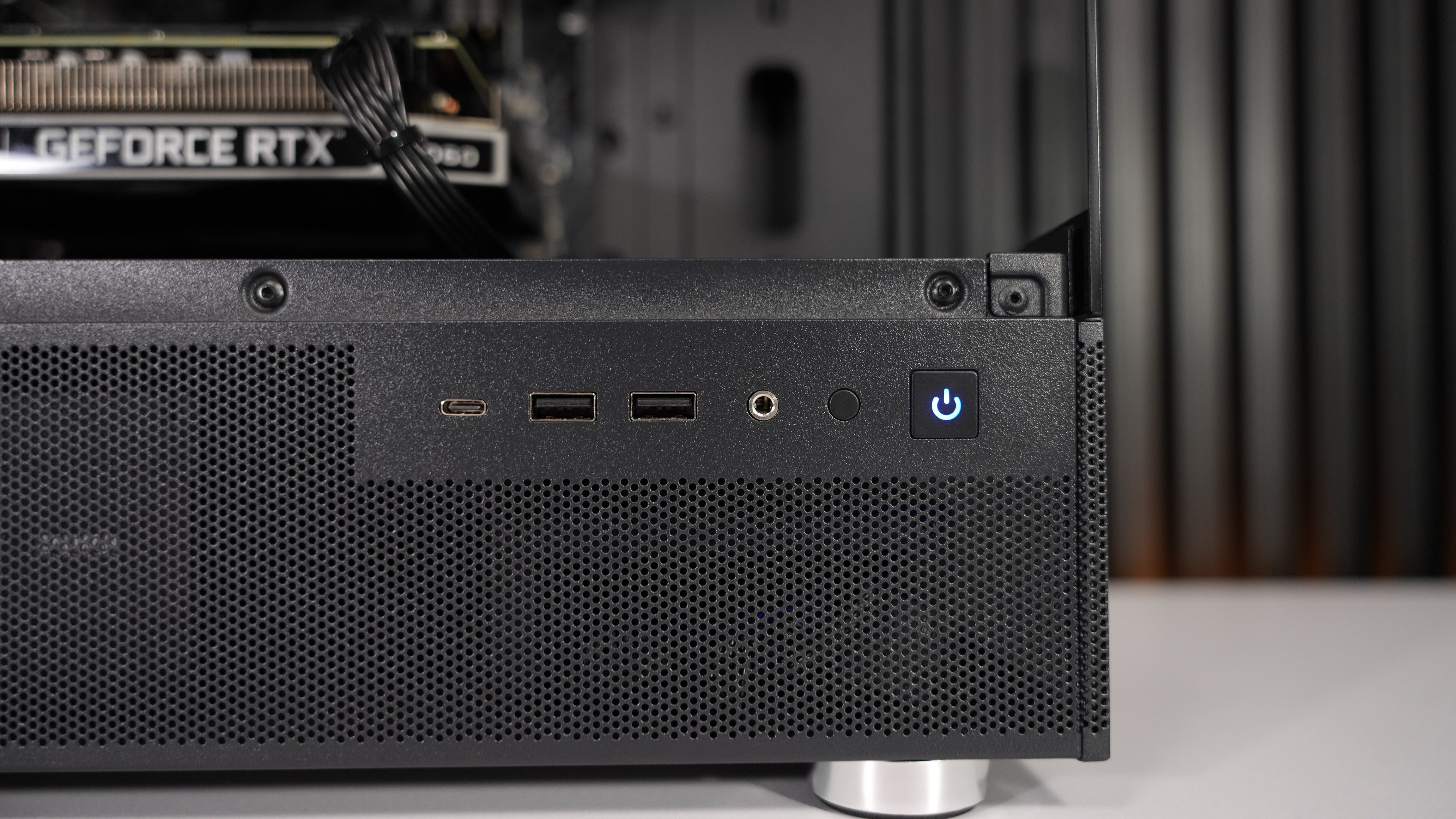 Ryzen 5 8400F + RTX 2060 Gaming PC