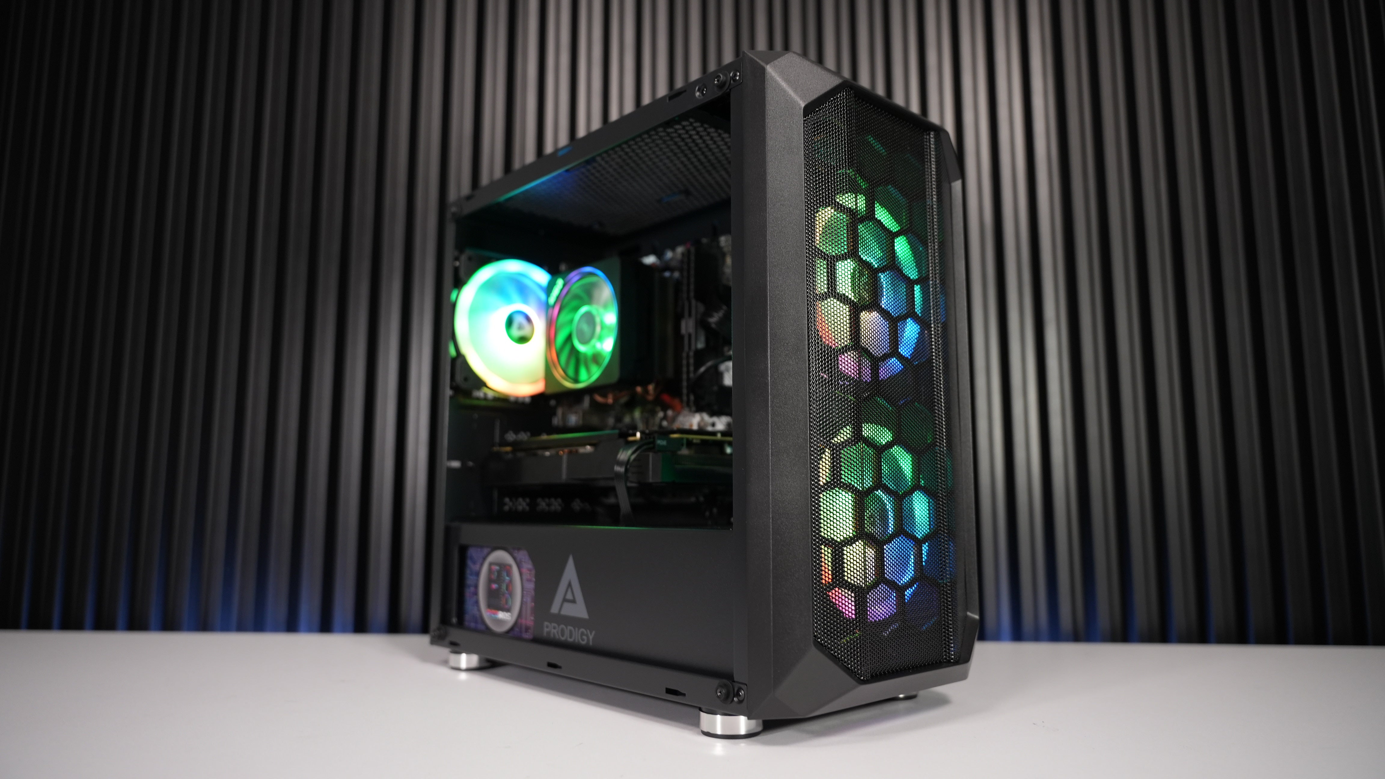 Ryzen 7 2700X + RX 570 Gaming PC