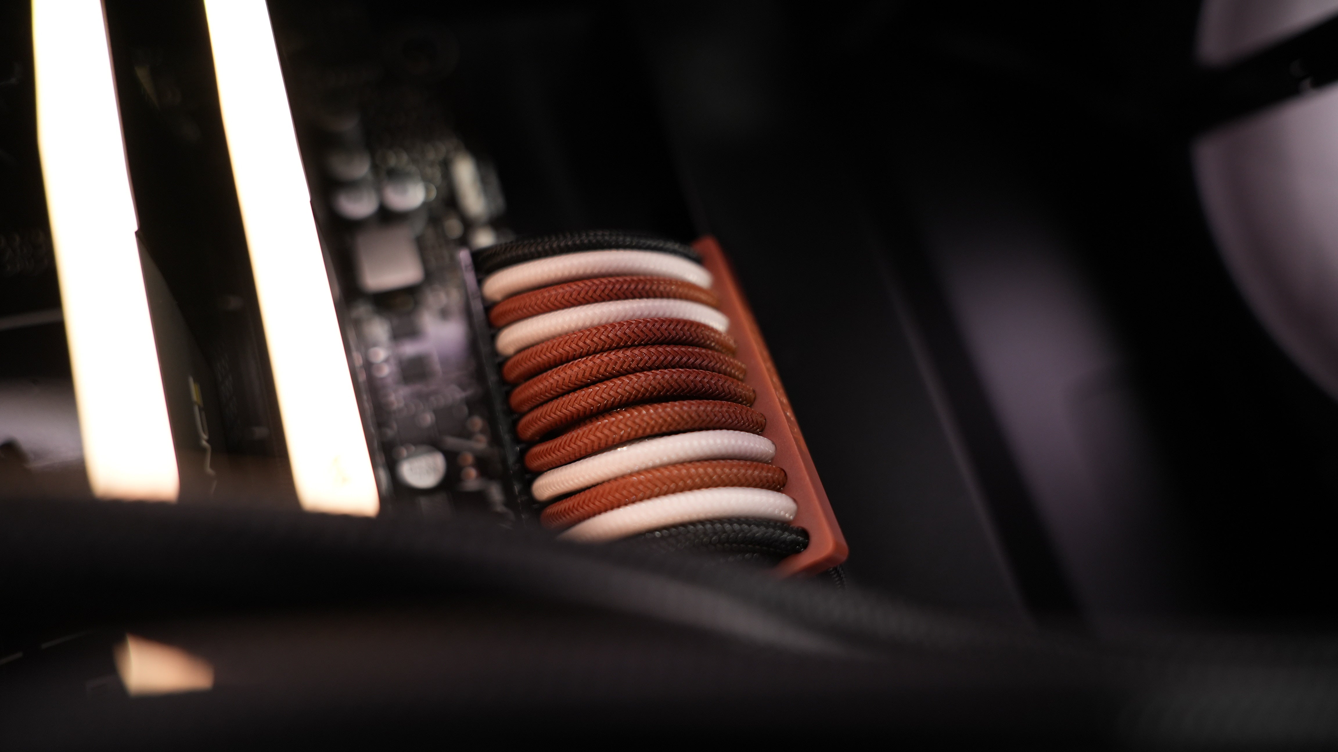 Ryzen 5 9600X + RX 7900XT Gaming/Streaming PC