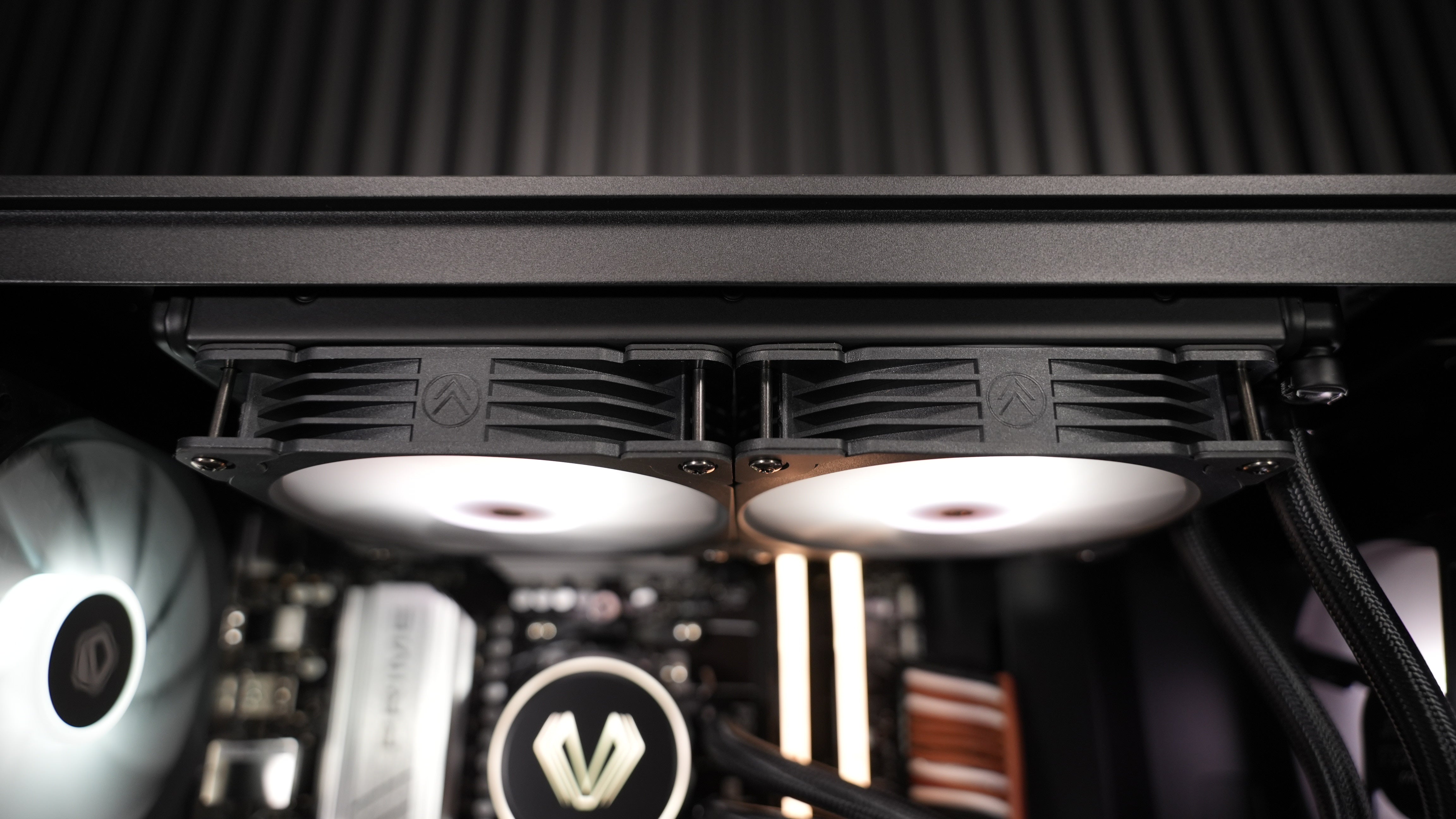 Ryzen 5 9600X + RX 7900XT Gaming/Streaming PC