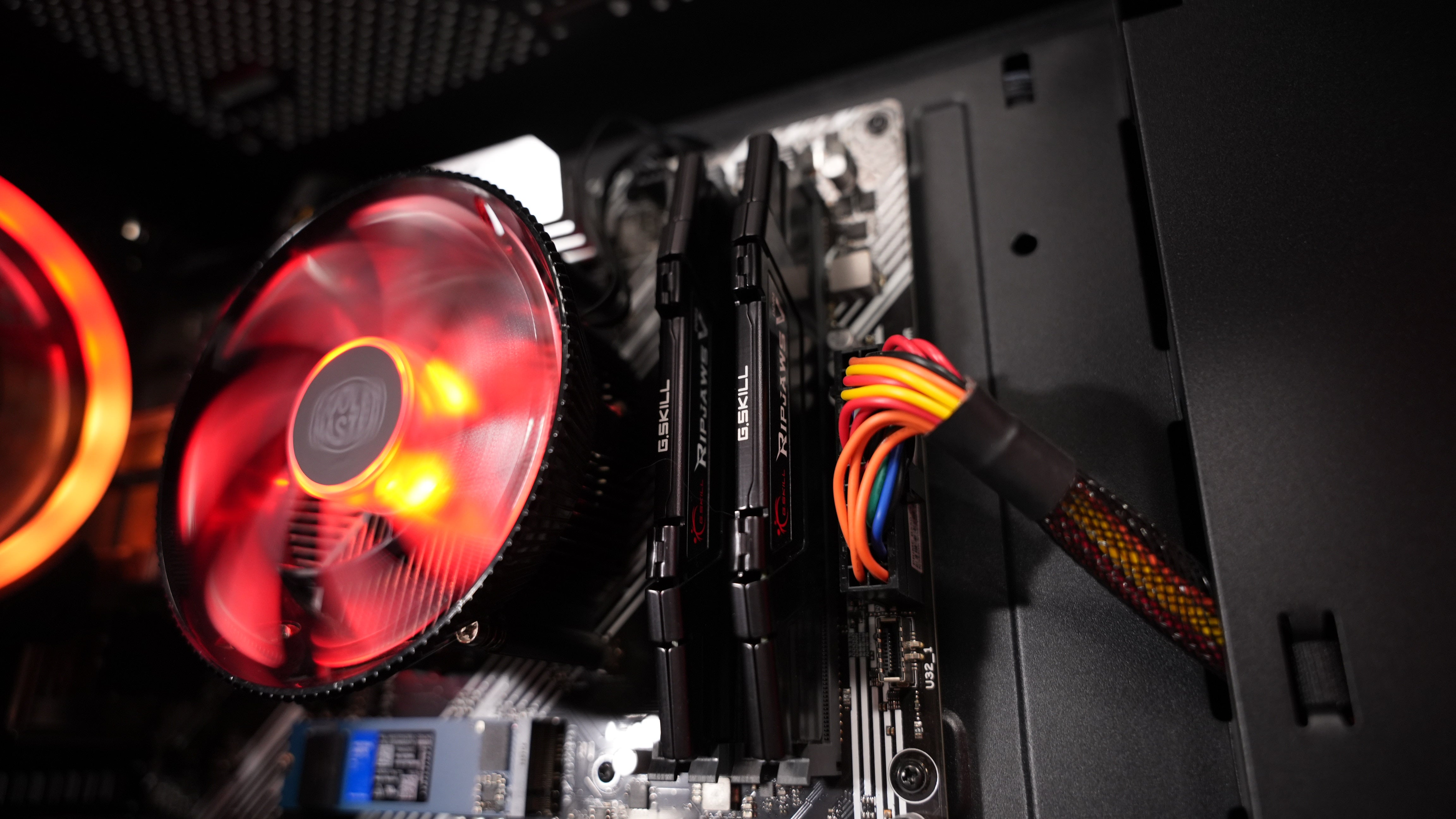 Ryzen 5 5500 + RX 6500XT Gaming PC