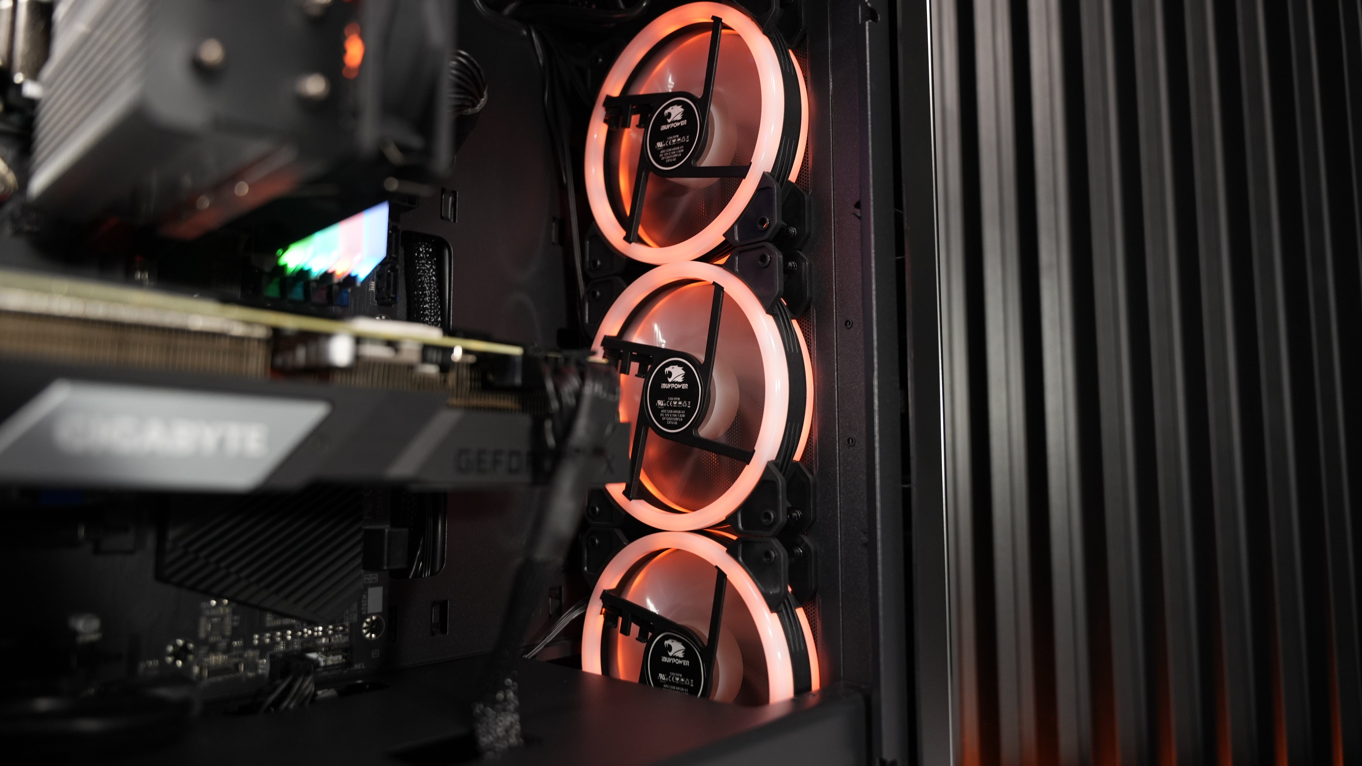 Ryzen 5 3600 + RTX 2080 Super Gaming PC