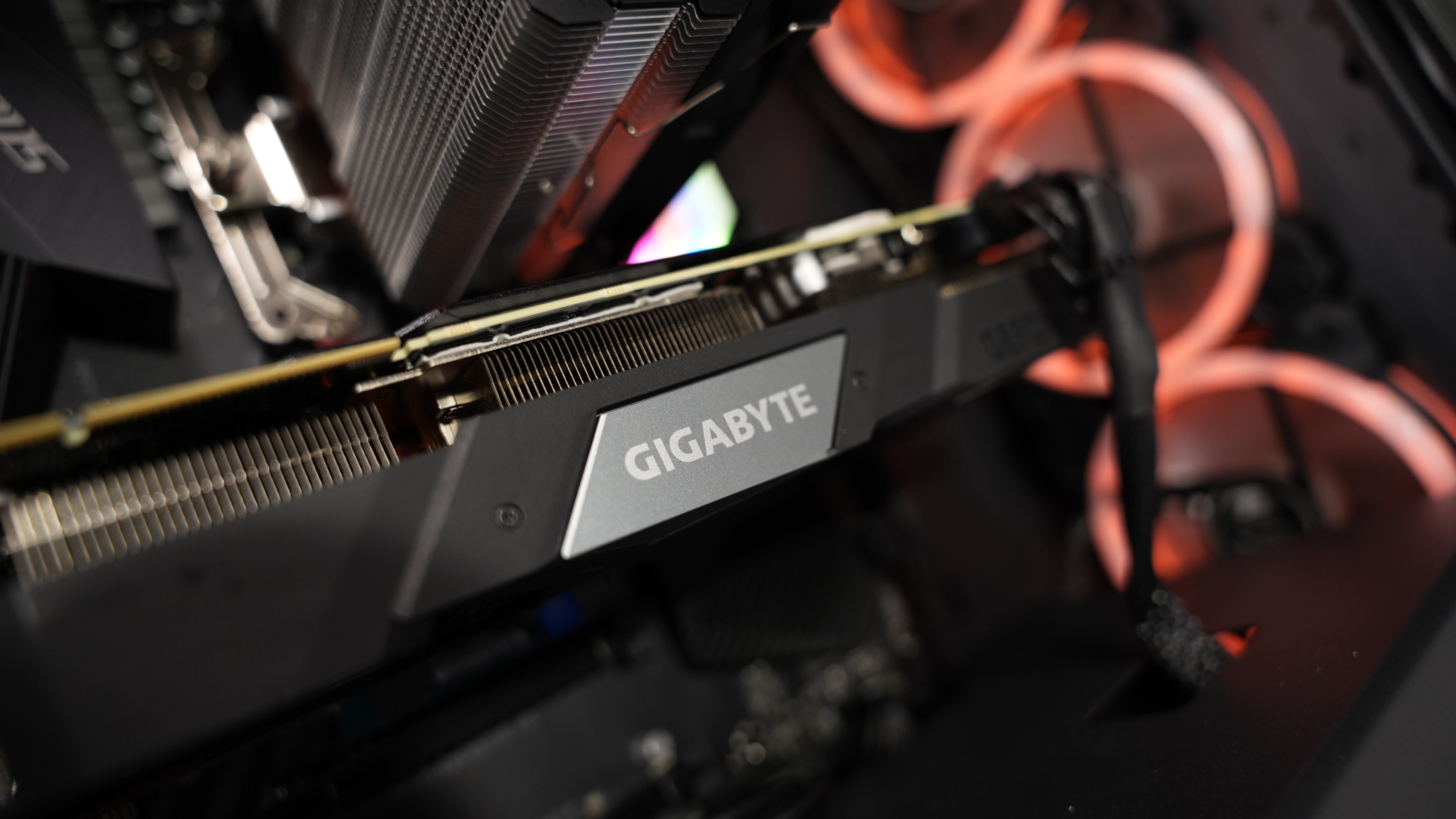 Ryzen 5 3600 + RTX 2080 Super Gaming PC