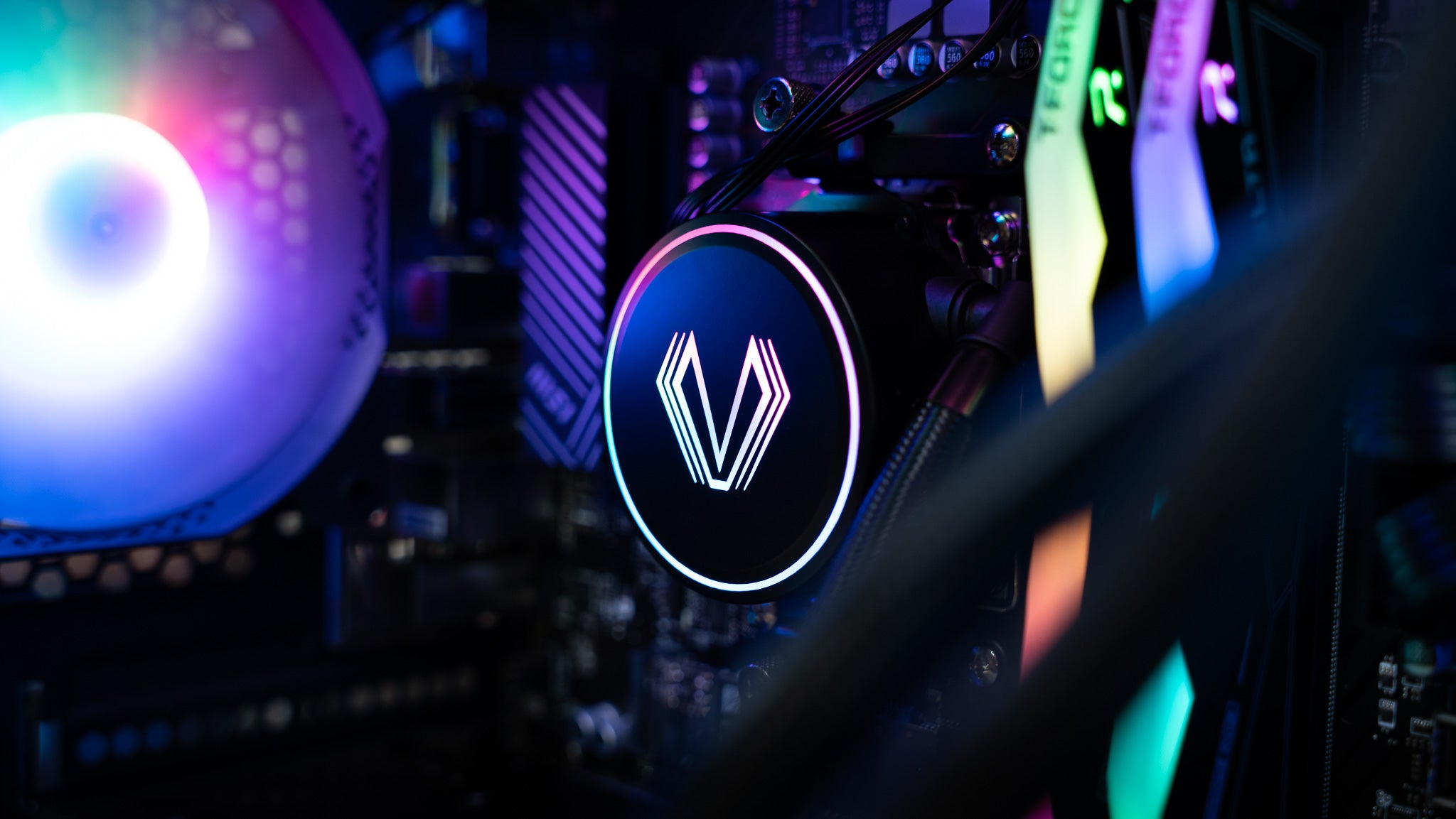 Professional Streamer PC - Ryzen 5 7600 + RX 6700 XT