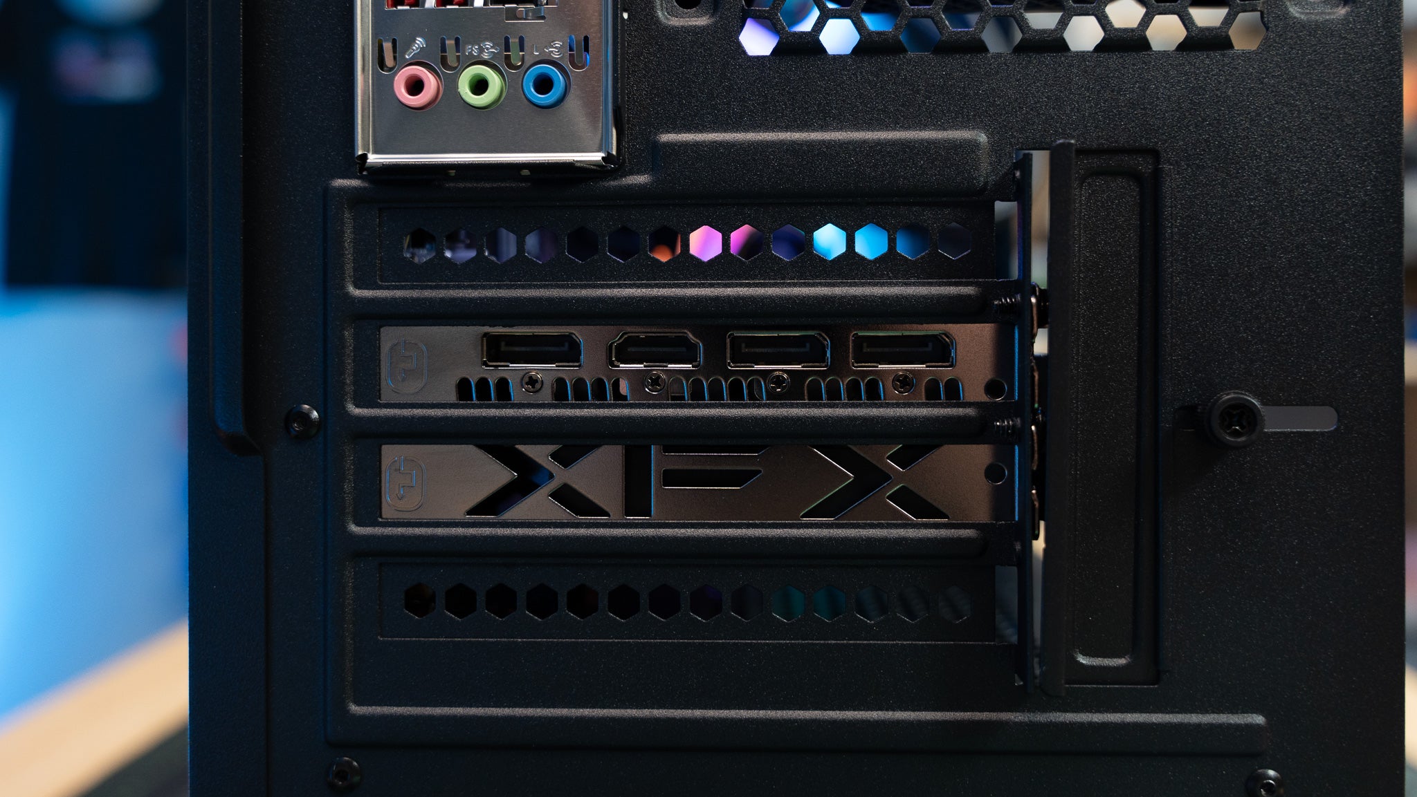 Professional Streamer PC - Ryzen 5 7600 + RX 6700 XT