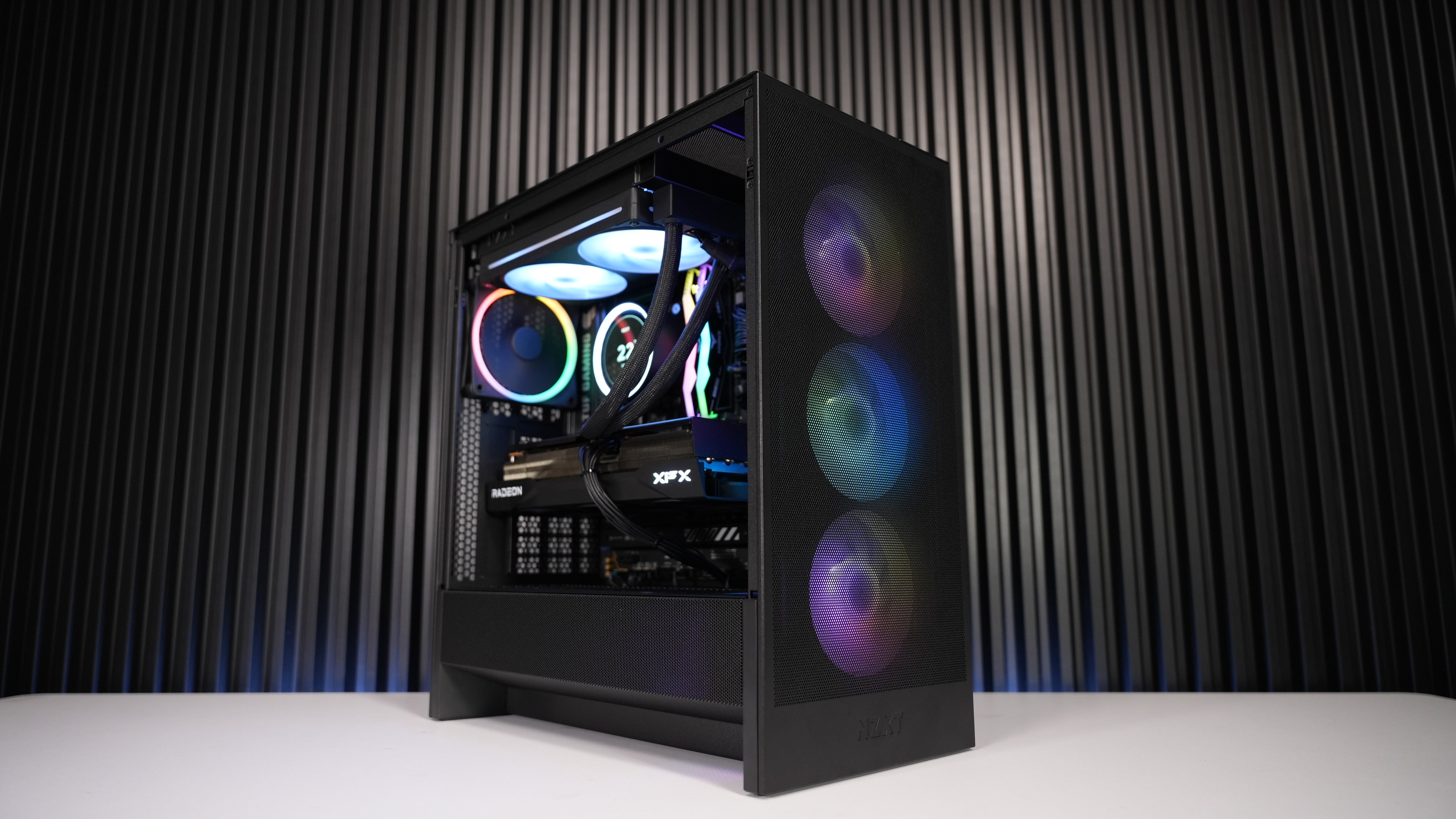 Ryzen 7 7800X3D + RX 9070 Gaming/Streaming PC