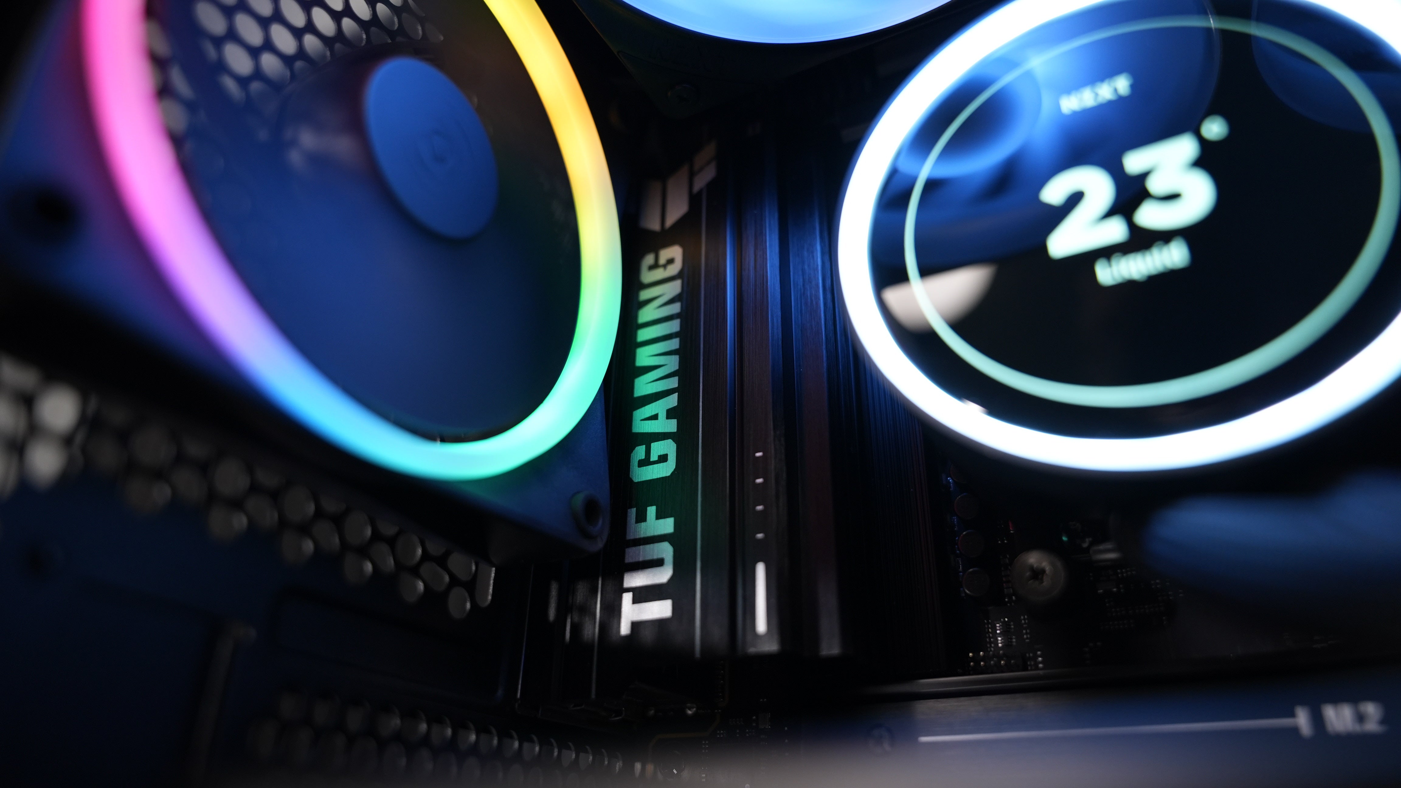 Ryzen 7 7800X3D + RX 9070 Gaming/Streaming PC