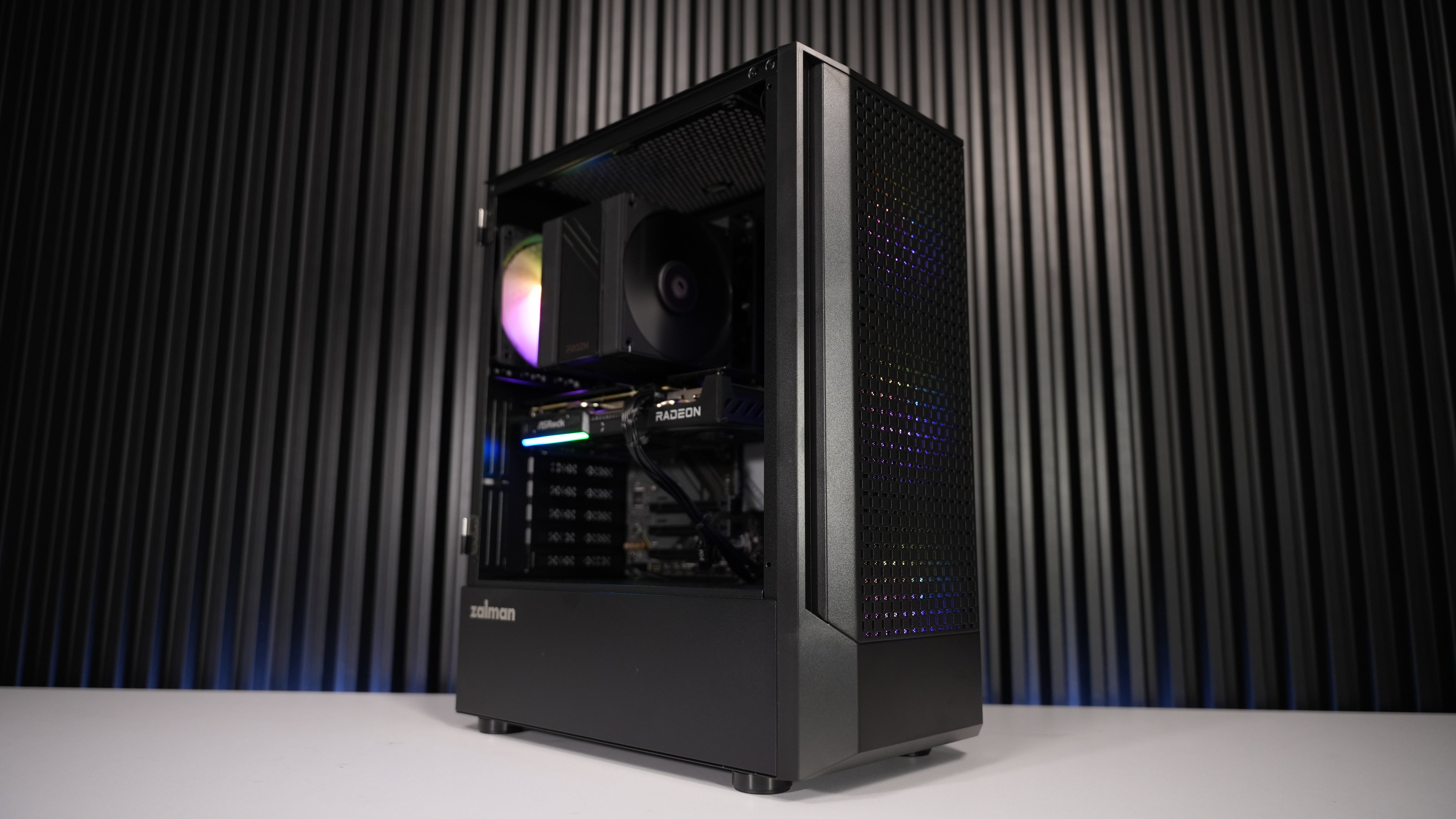 Ryzen 5 9600X + RX 9060XT 16GB Gaming PC