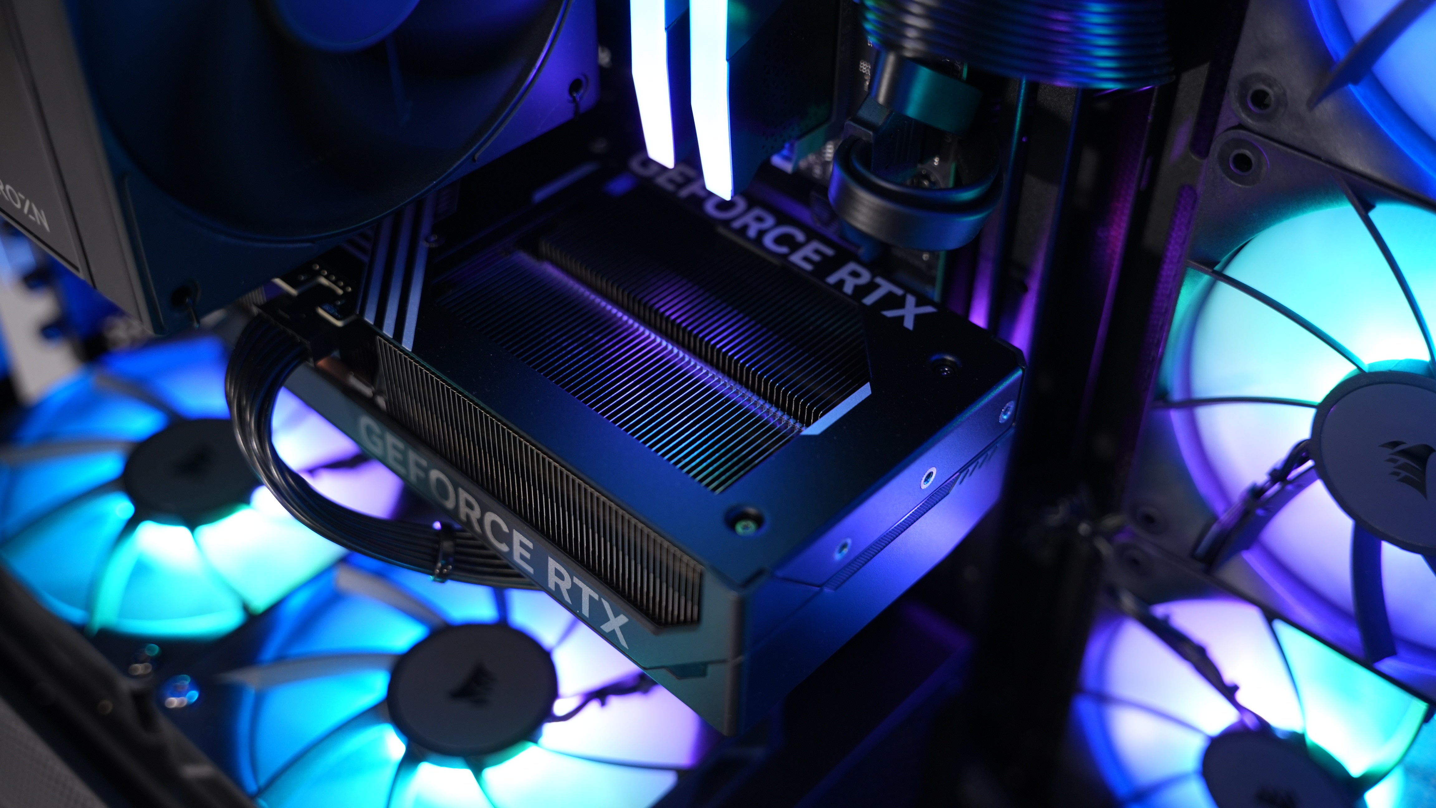 Ryzen 5 9600X + RTX 5070 Gaming/Streaming PC