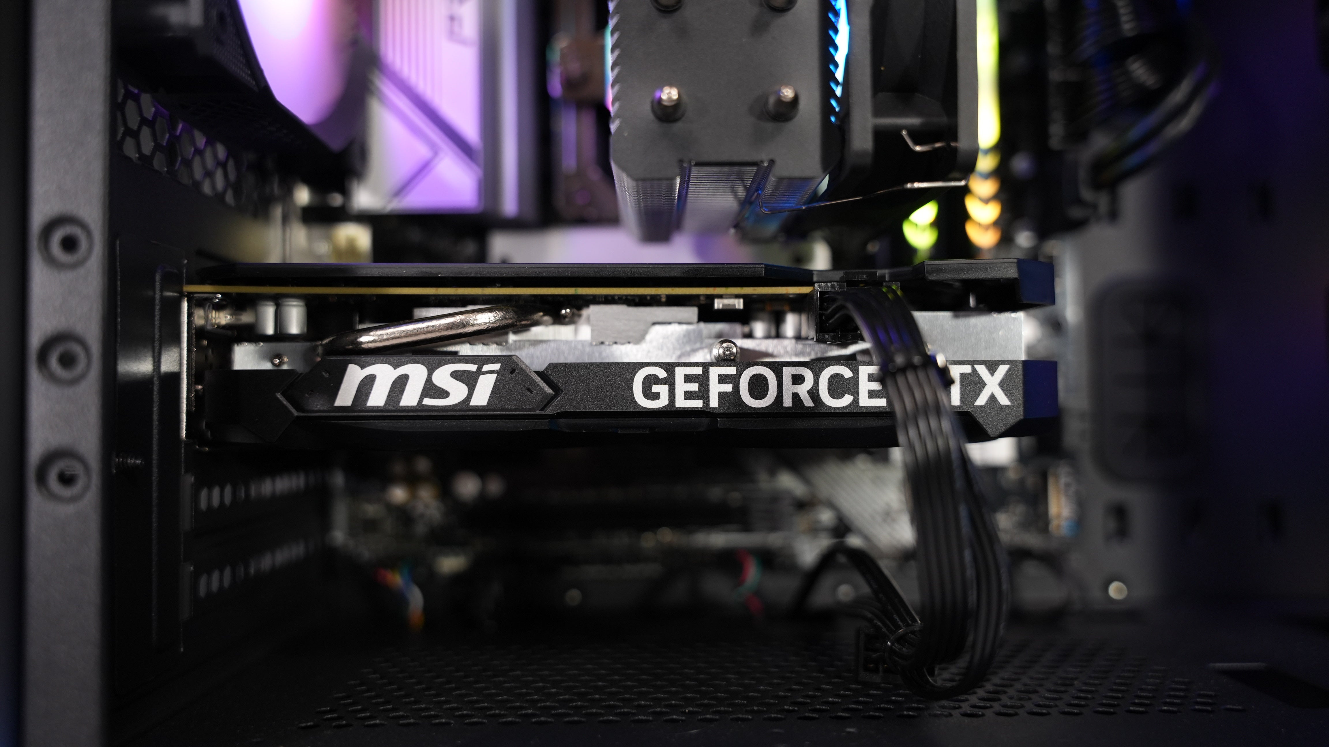 Intel i5 12400F + RTX 4060 Gaming PC