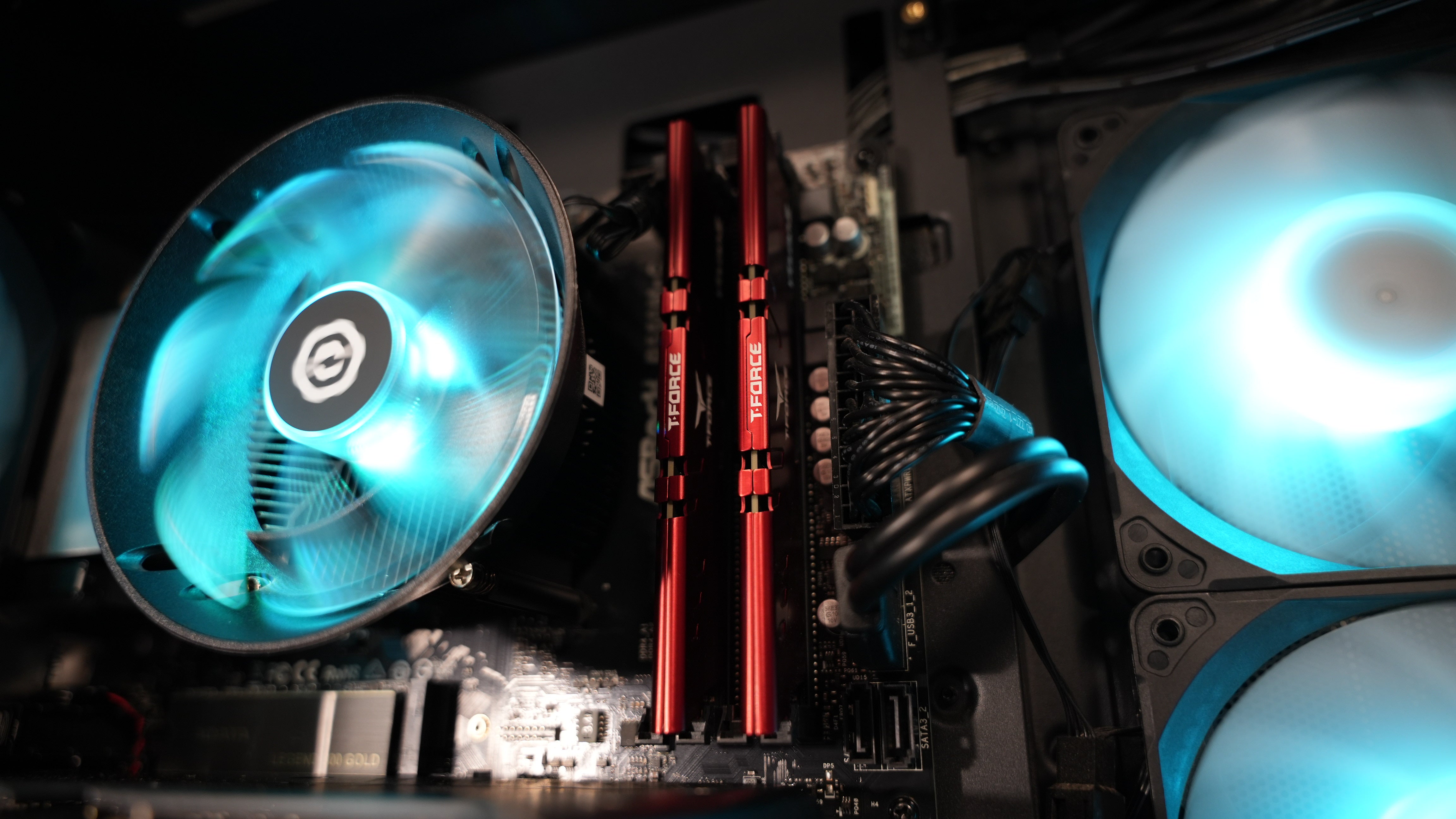 Ryzen 5 5500 + RX 6500XT Gaming PC