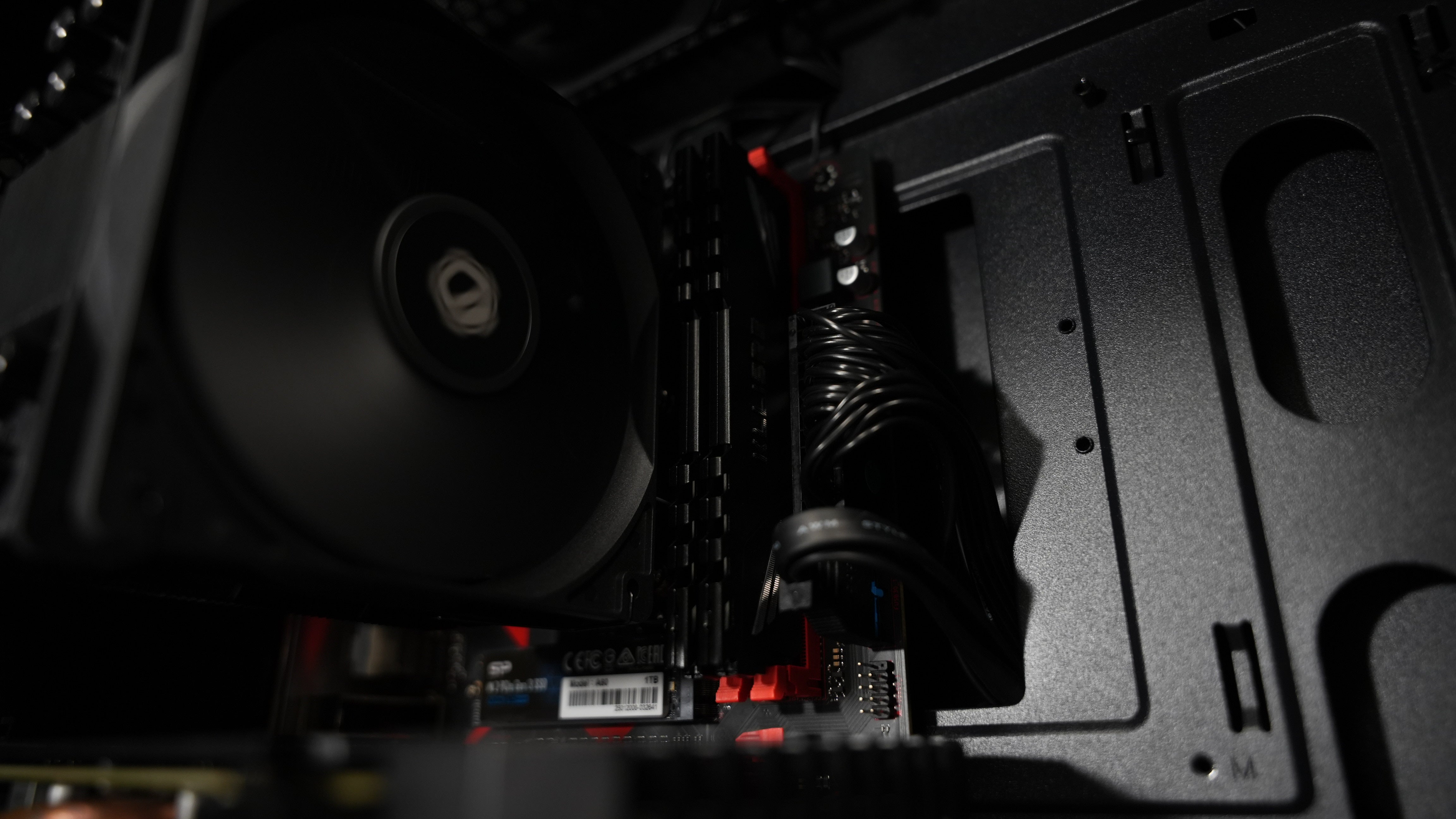 Ryzen 5 3600 + GTX 1660 Gaming PC