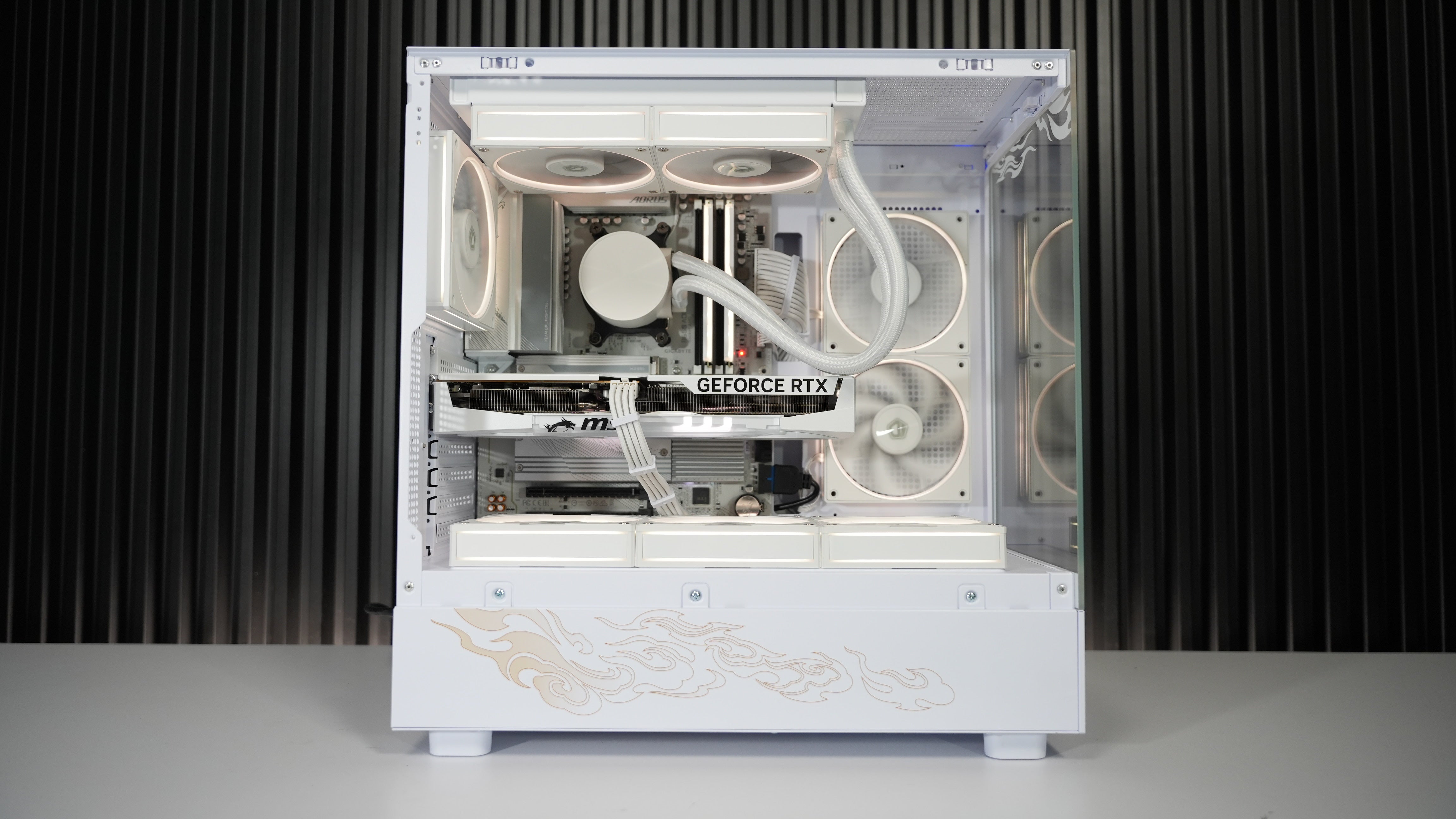 Ryzen 5 9600X + RTX 5060 Gaming PC