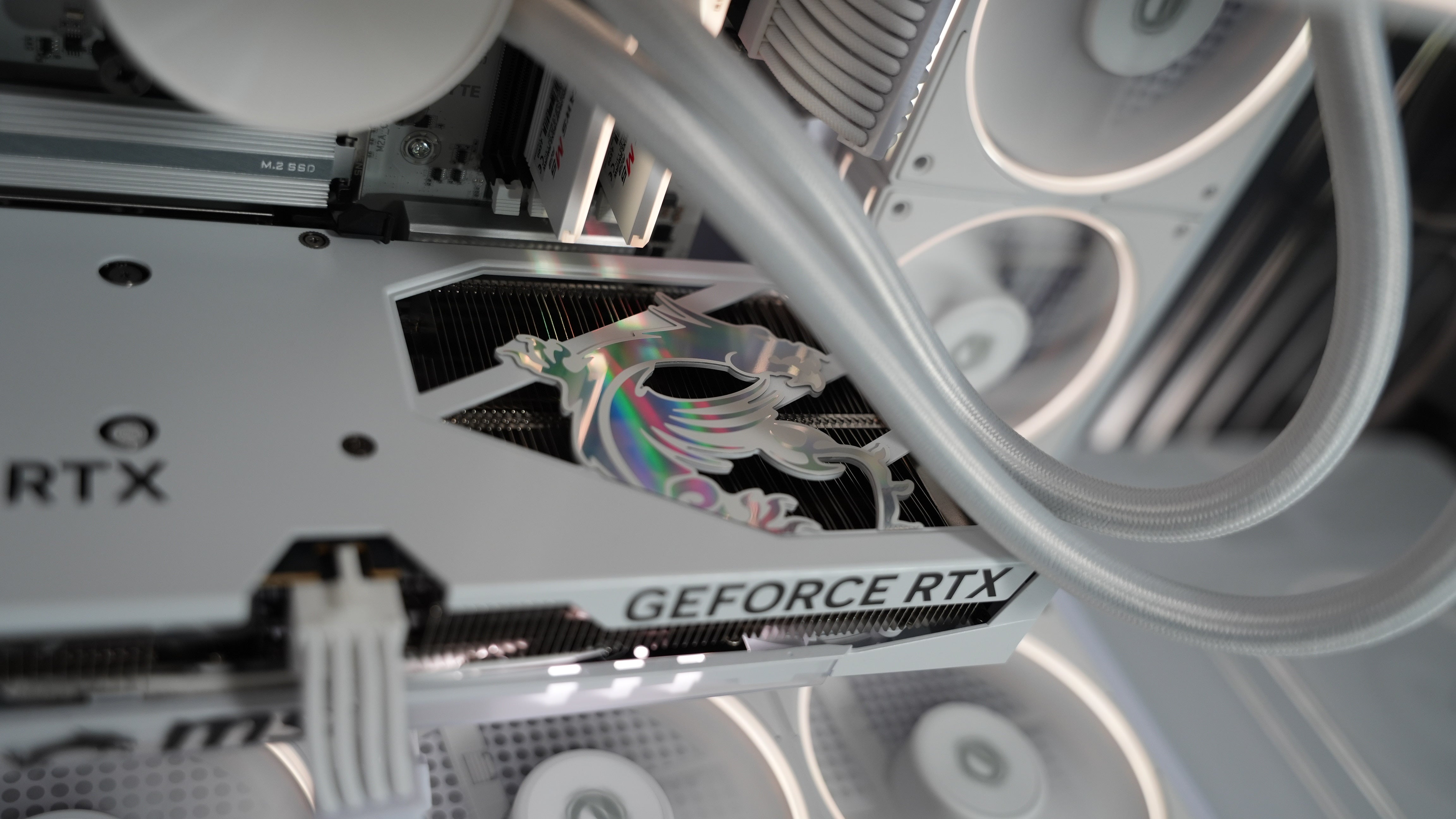 Ryzen 5 9600X + RTX 5060 Gaming PC