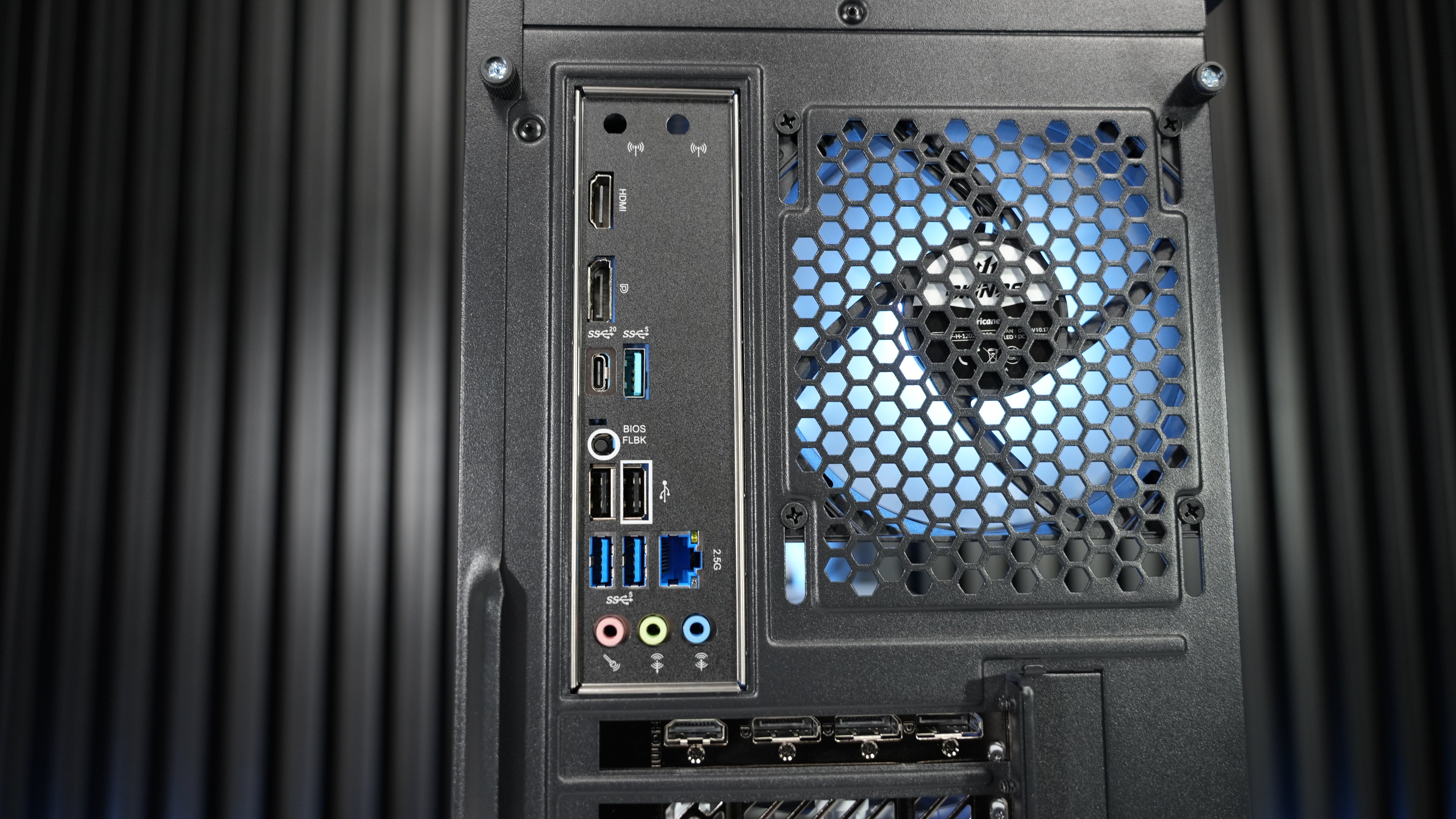 Intel Core Ultra 225F + Arc B580 Gaming PC