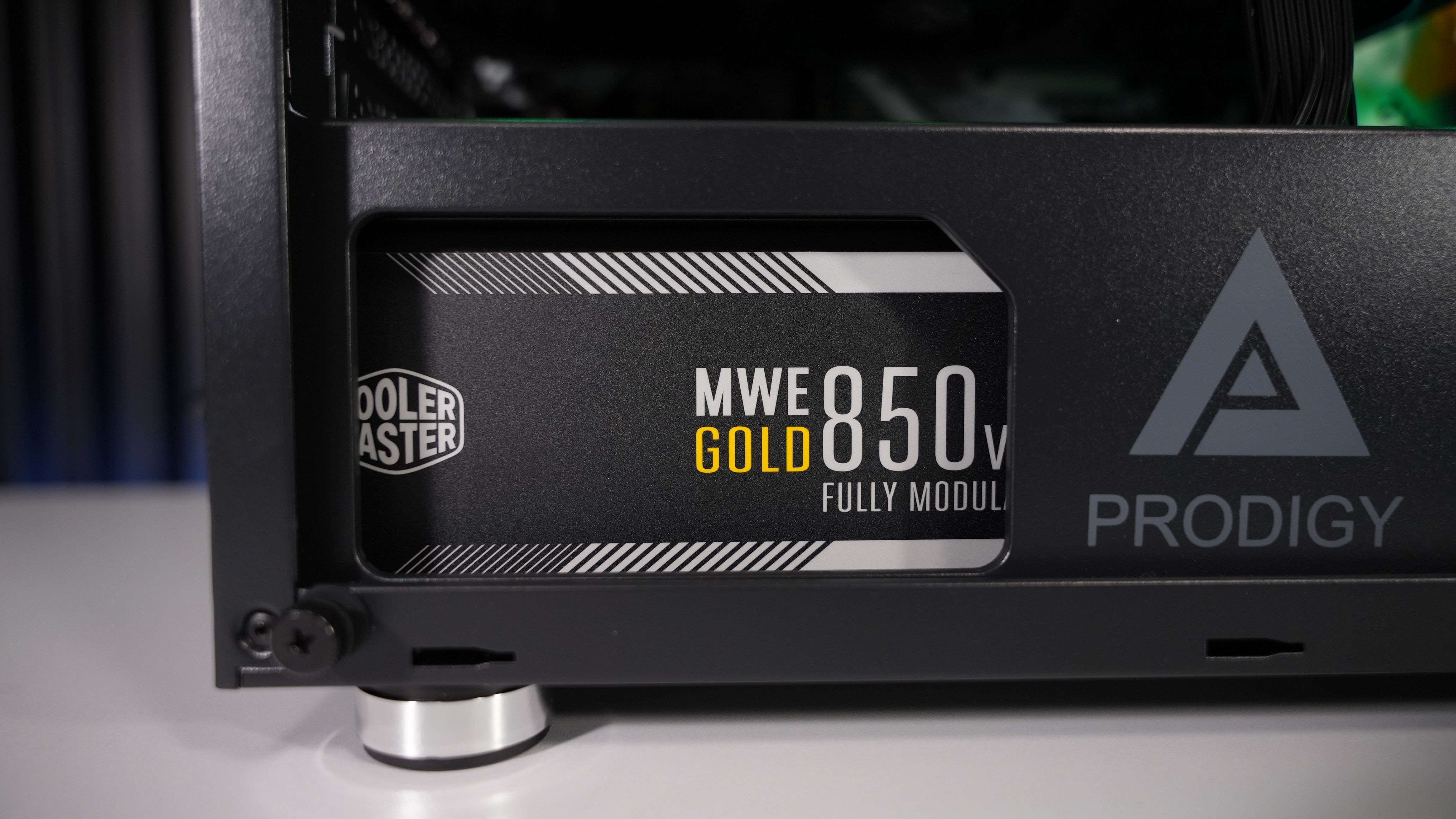 Ryzen 5 9600X + RX 9060XT 16GB Gaming/Streaming PC