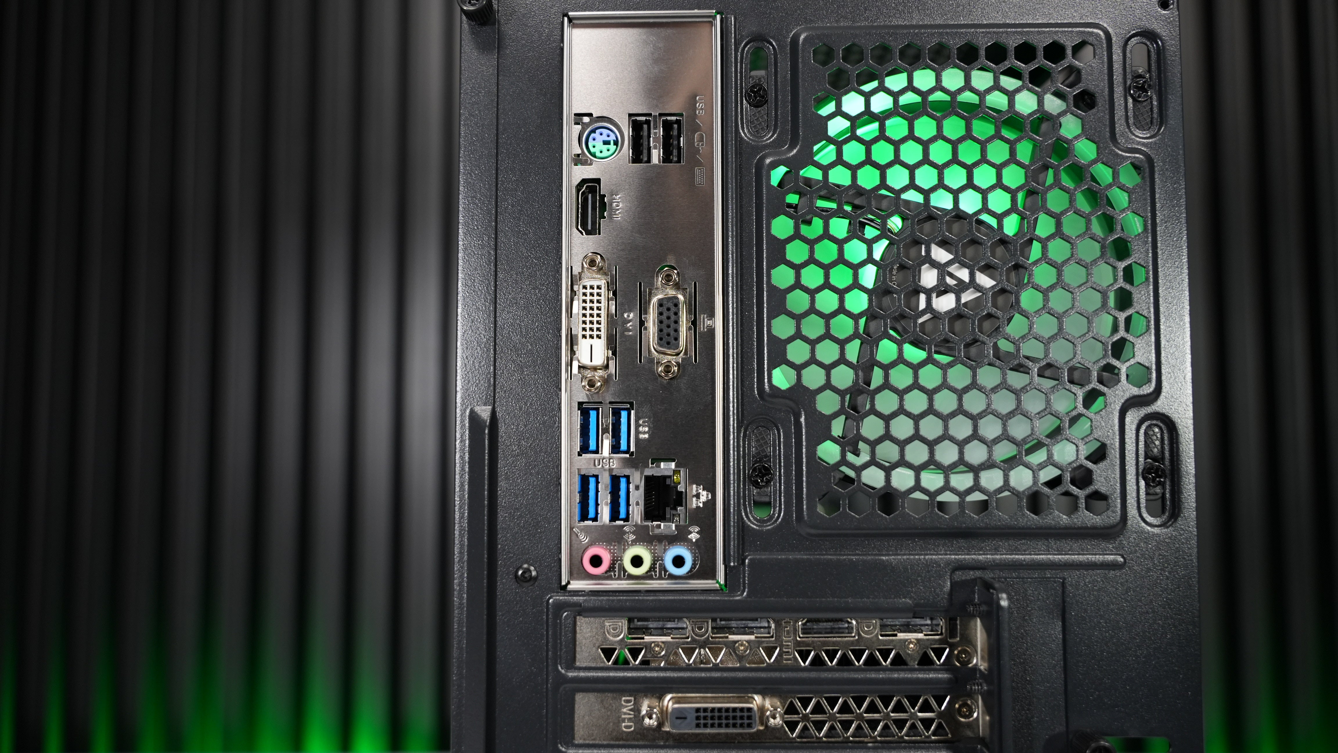 Ryzen 5 5500 + GTX 1070 Gaming PC