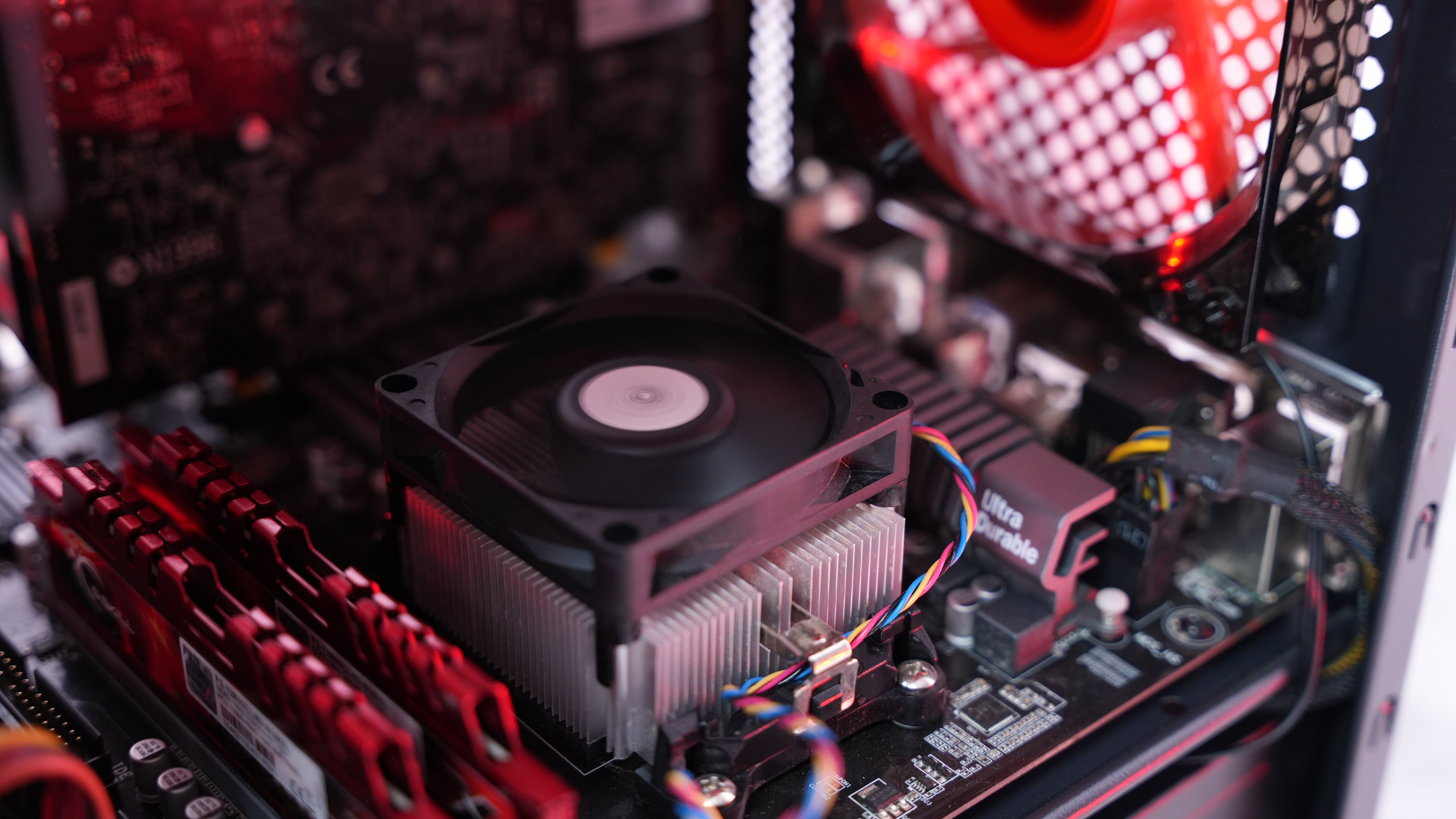 AMD FX 6300 + AMD Radeon 7770 eSports Gaming PC (In Stock)