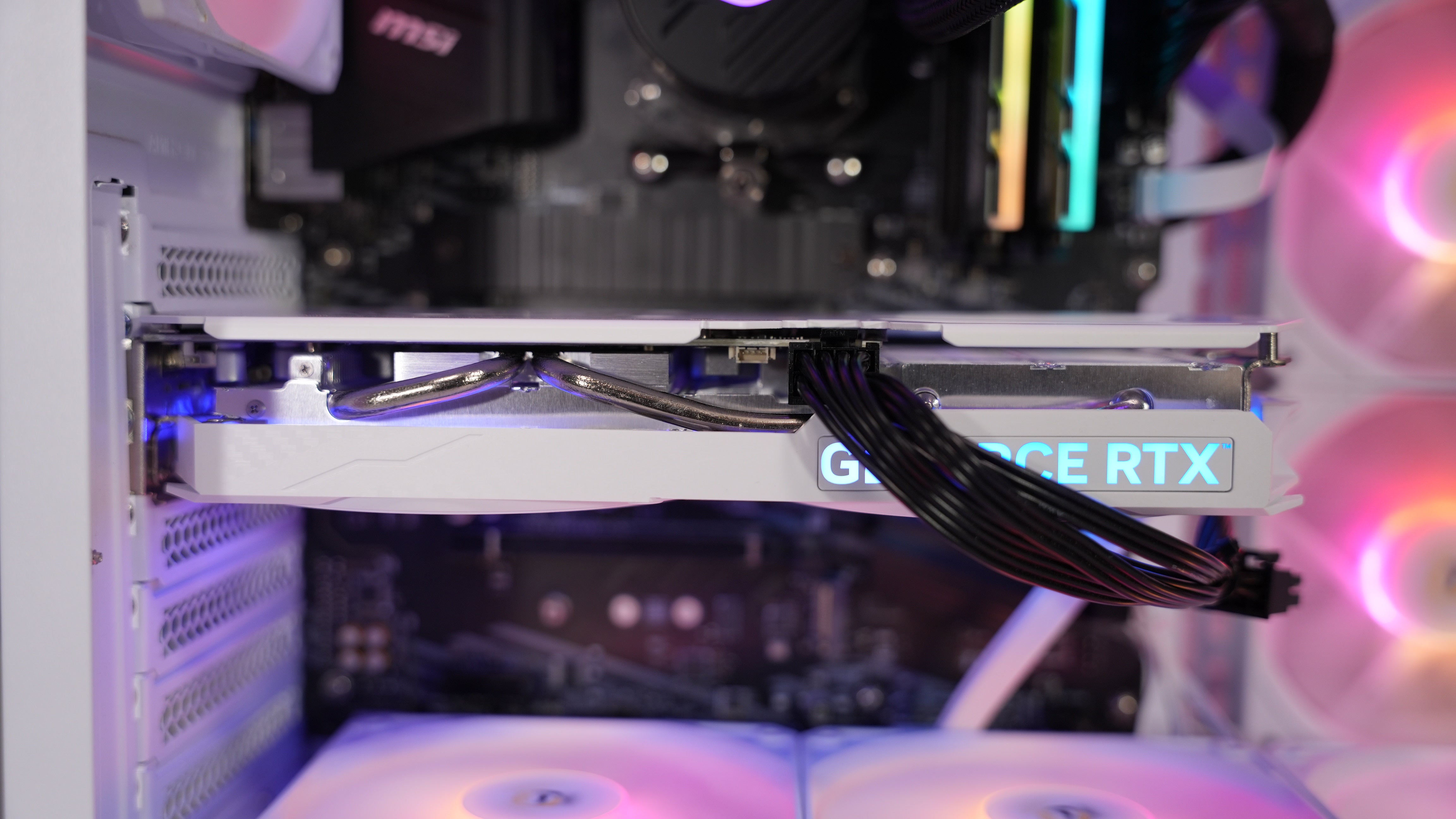 Ryzen 7 5700X + RTX 4060 Gaming PC