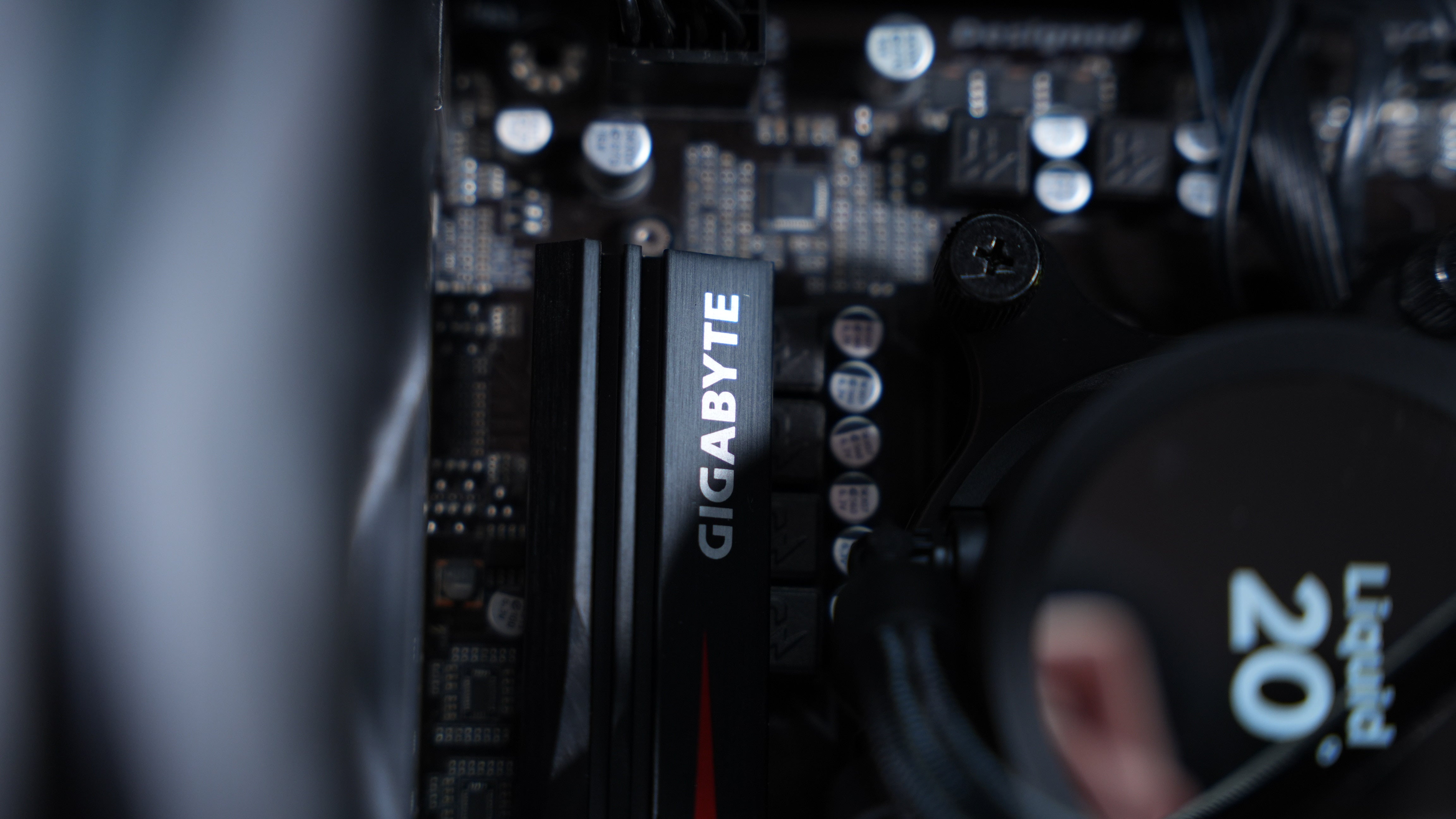 Ryzen 7 1700X + 6600 XT Gaming PC (In Stock)