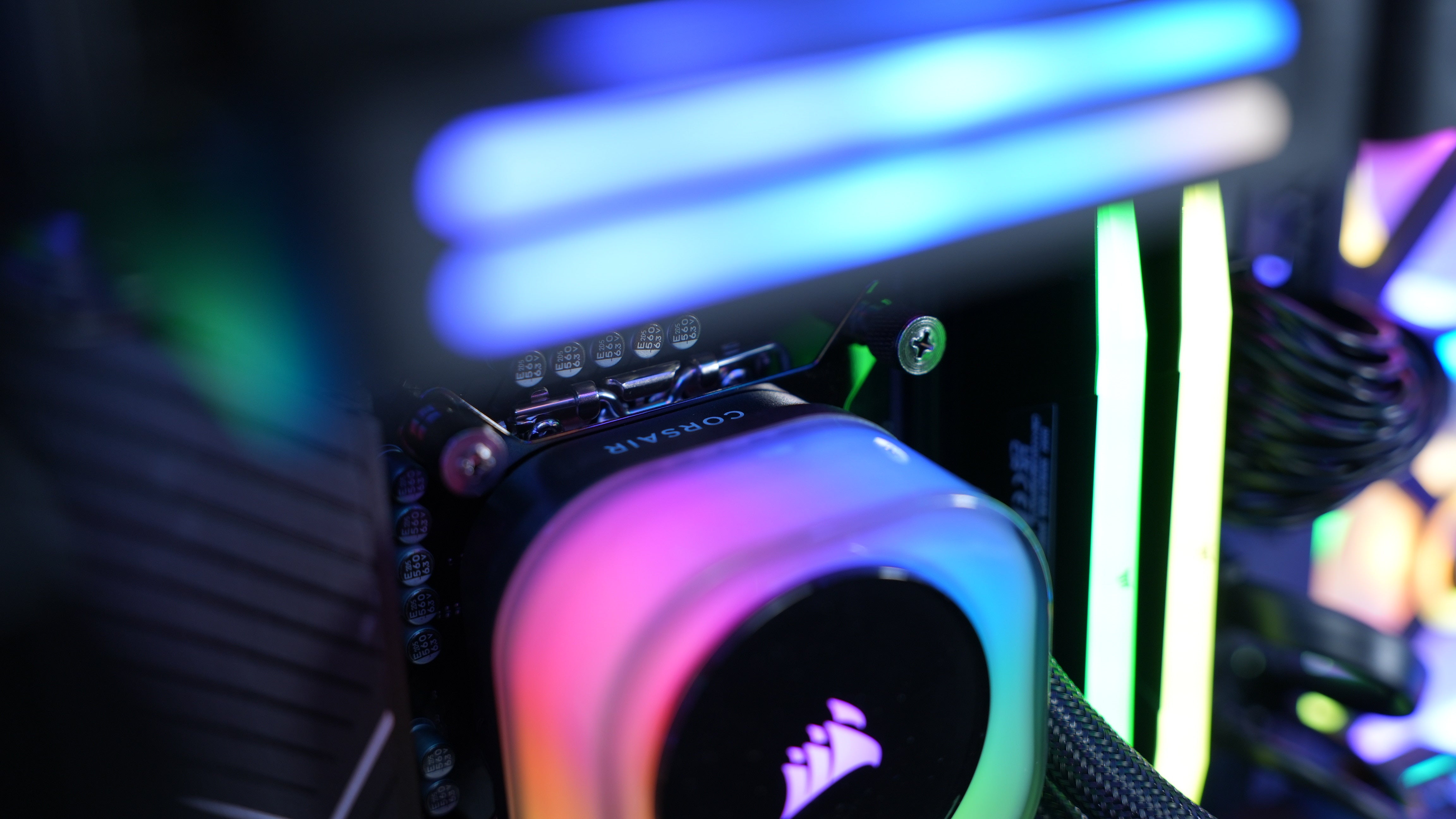 Intel i5 13600KF + RTX 4070 Ti Gaming/Streaming PC iCue Link (In Stock)