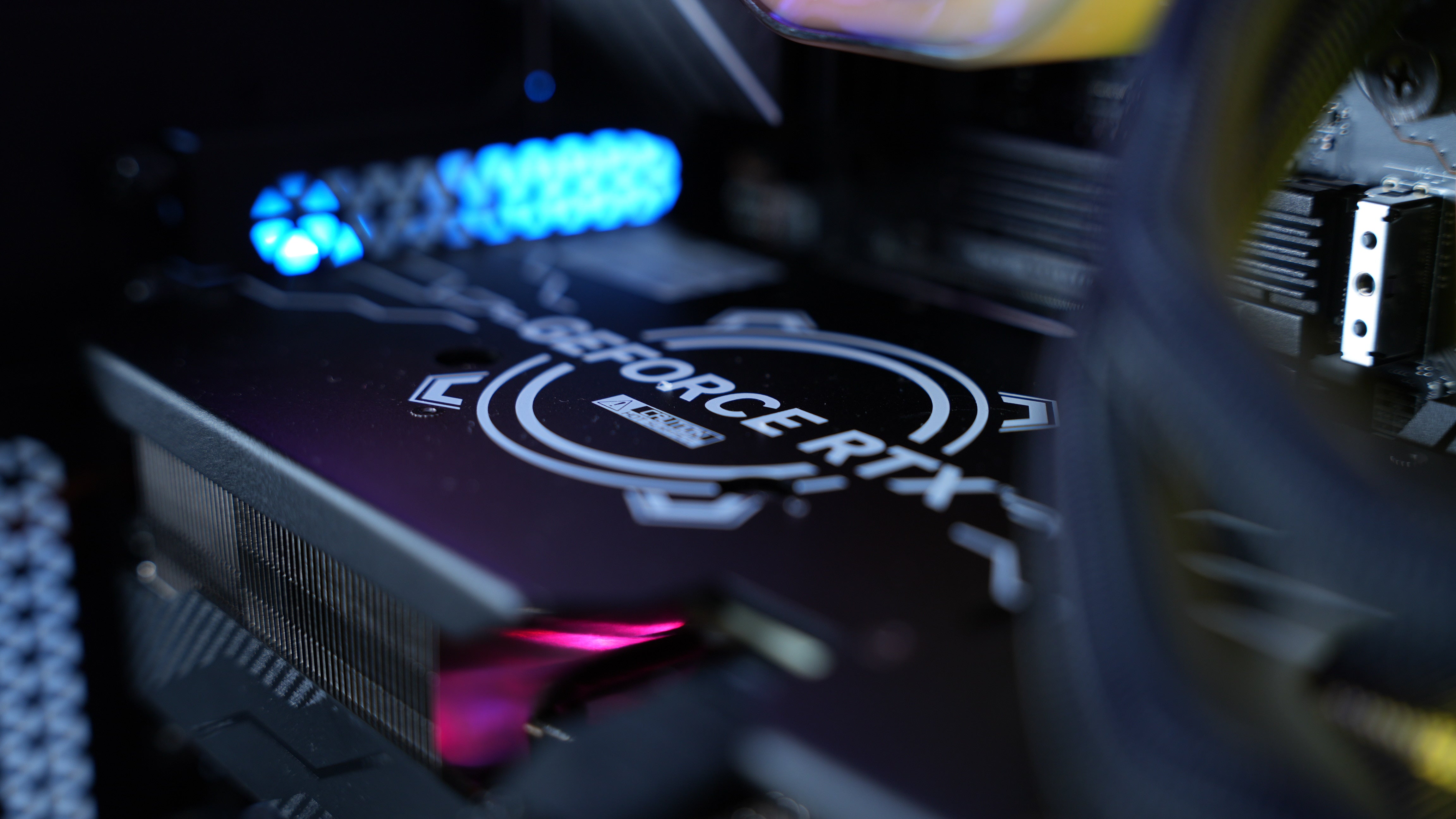 Intel i5 13600KF + RTX 4070 Ti Gaming/Streaming PC iCue Link (In Stock)