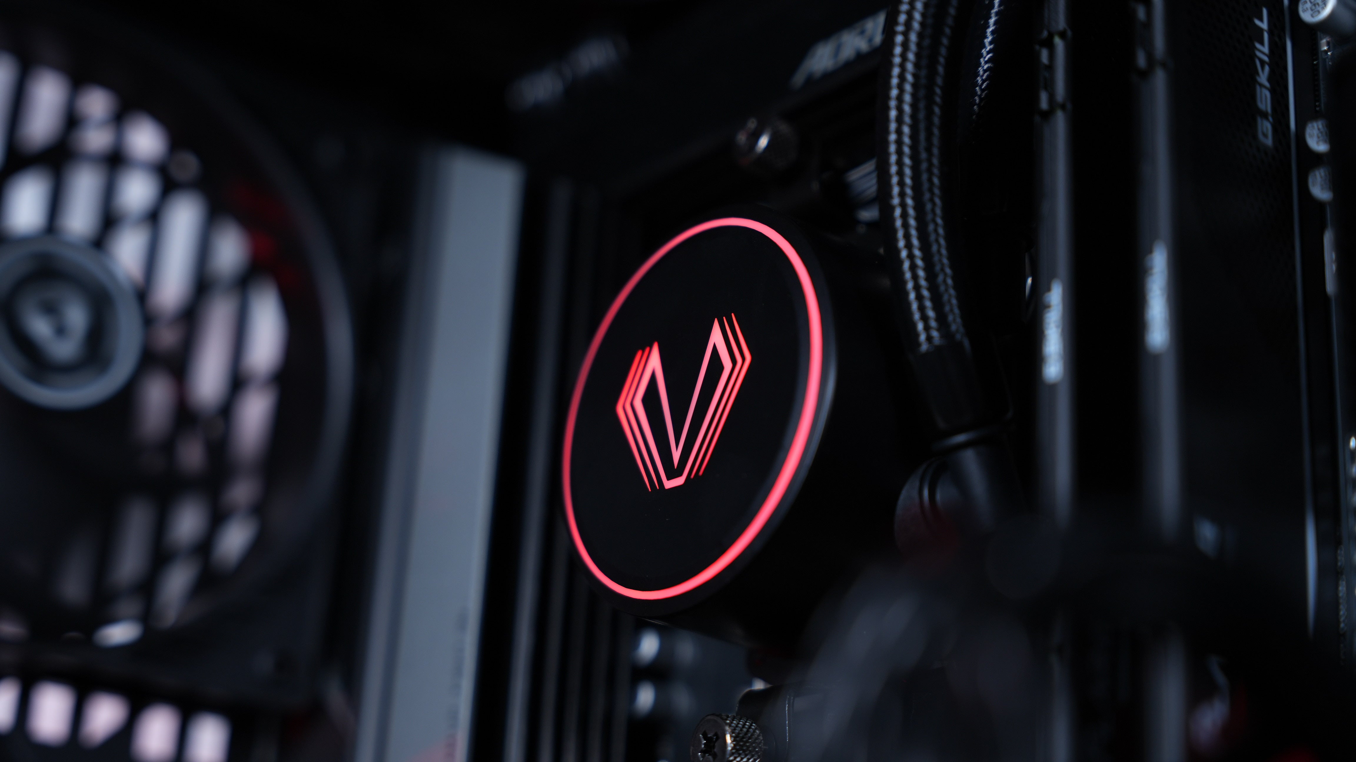 Ryzen 9 7900X + RX 6950 XT Gaming/Streaming PC (In Stock)