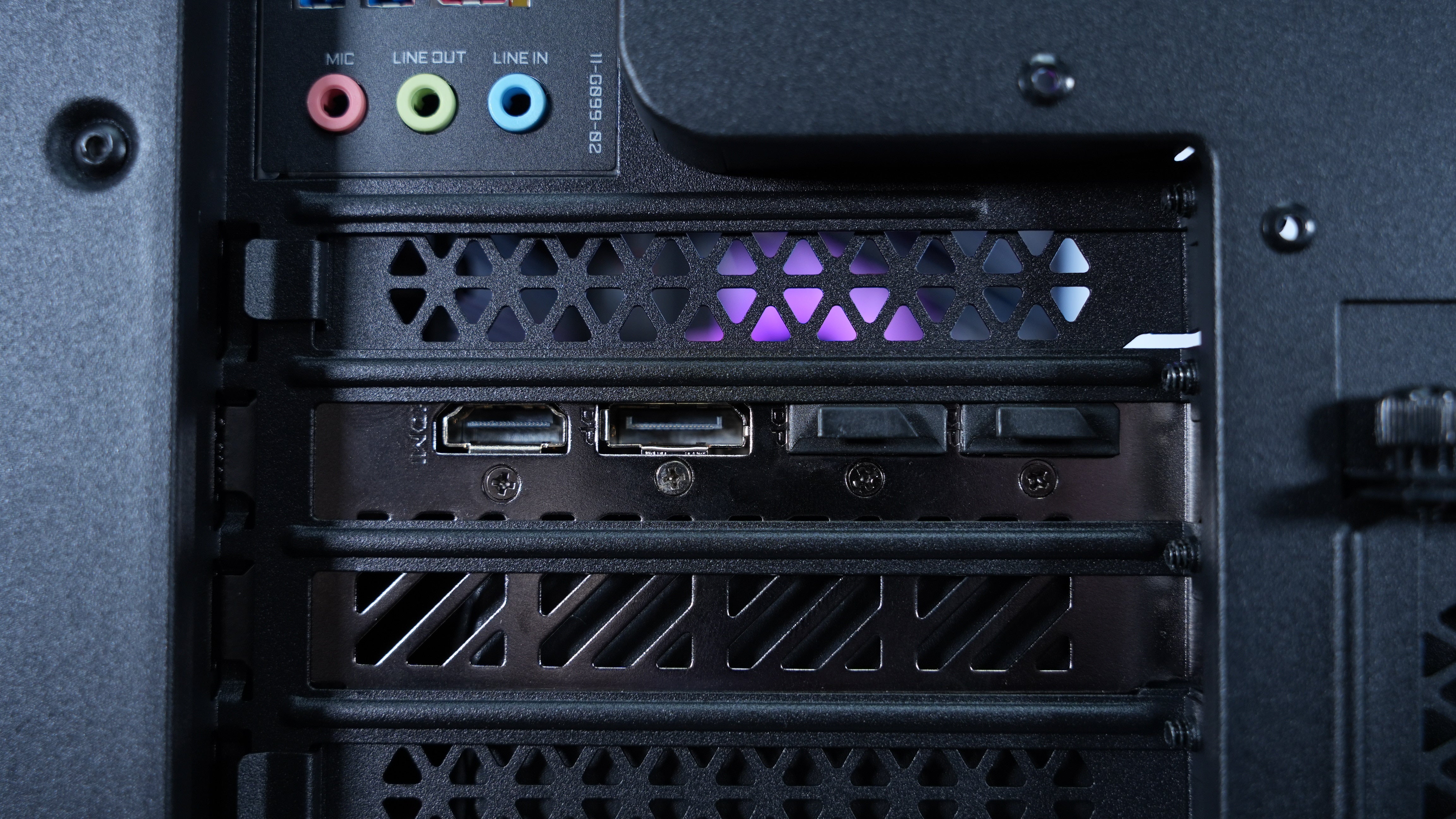 Ryzen 7 7800X3D + RTX 4070 Ti Gaming/Streaming PC (In Stock0