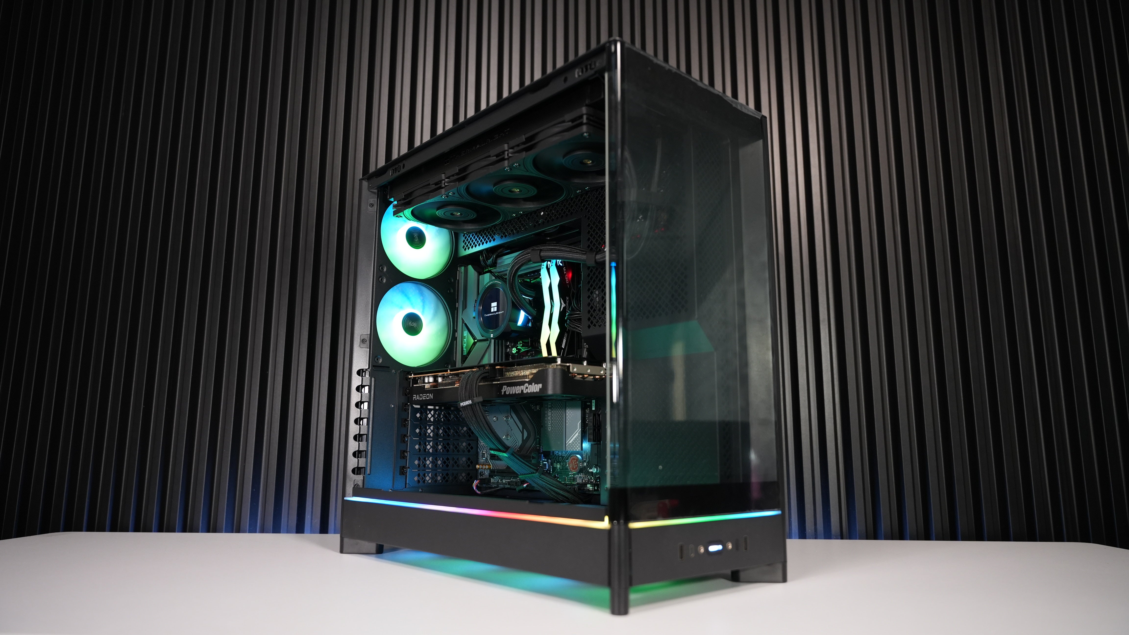 Ryzen 9 9900X + RX 9070XT Gaming/Streaming PC