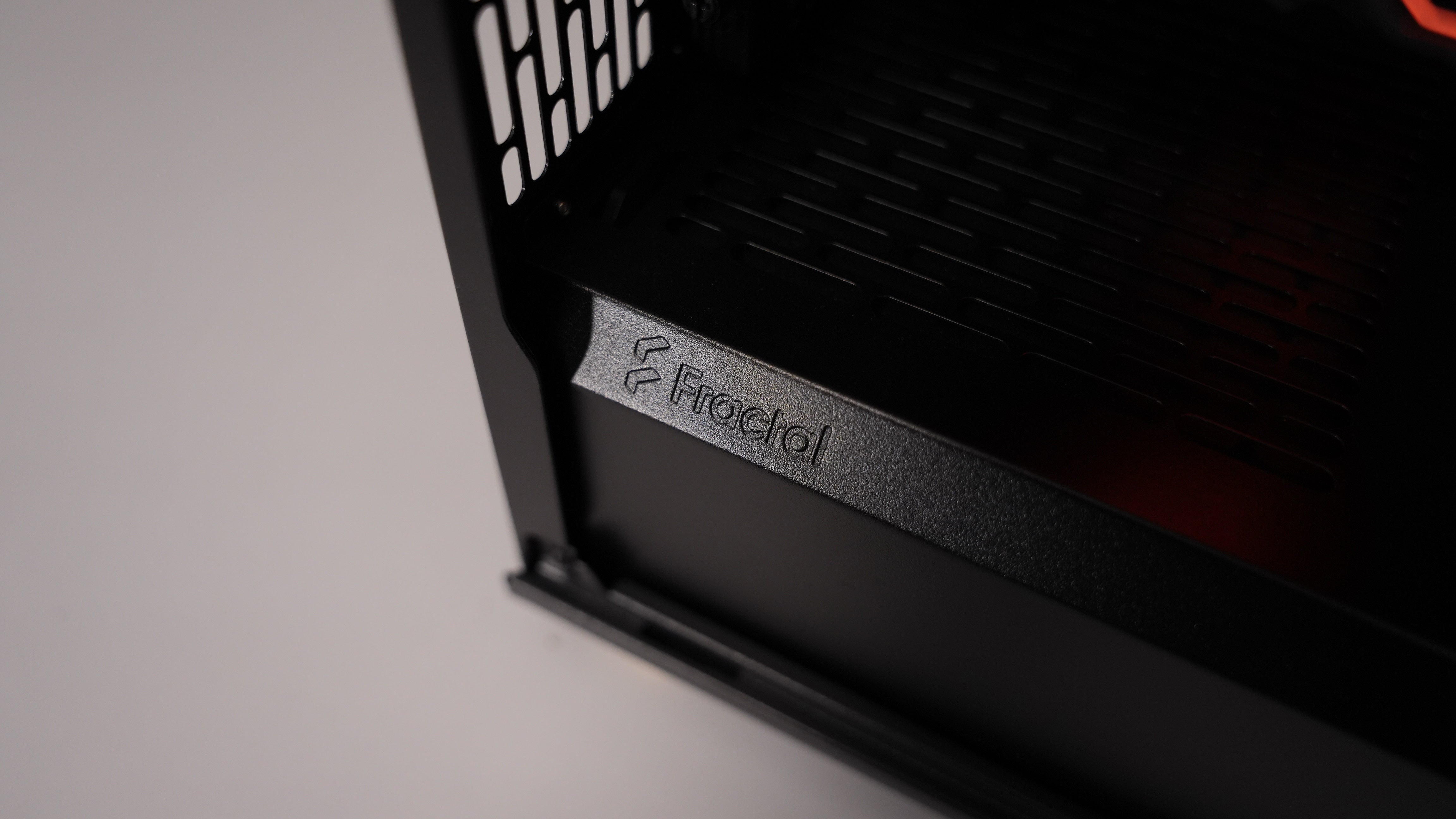 Ryzen 7 7800X3D + RTX 4070 Ti Gaming/Streaming PC