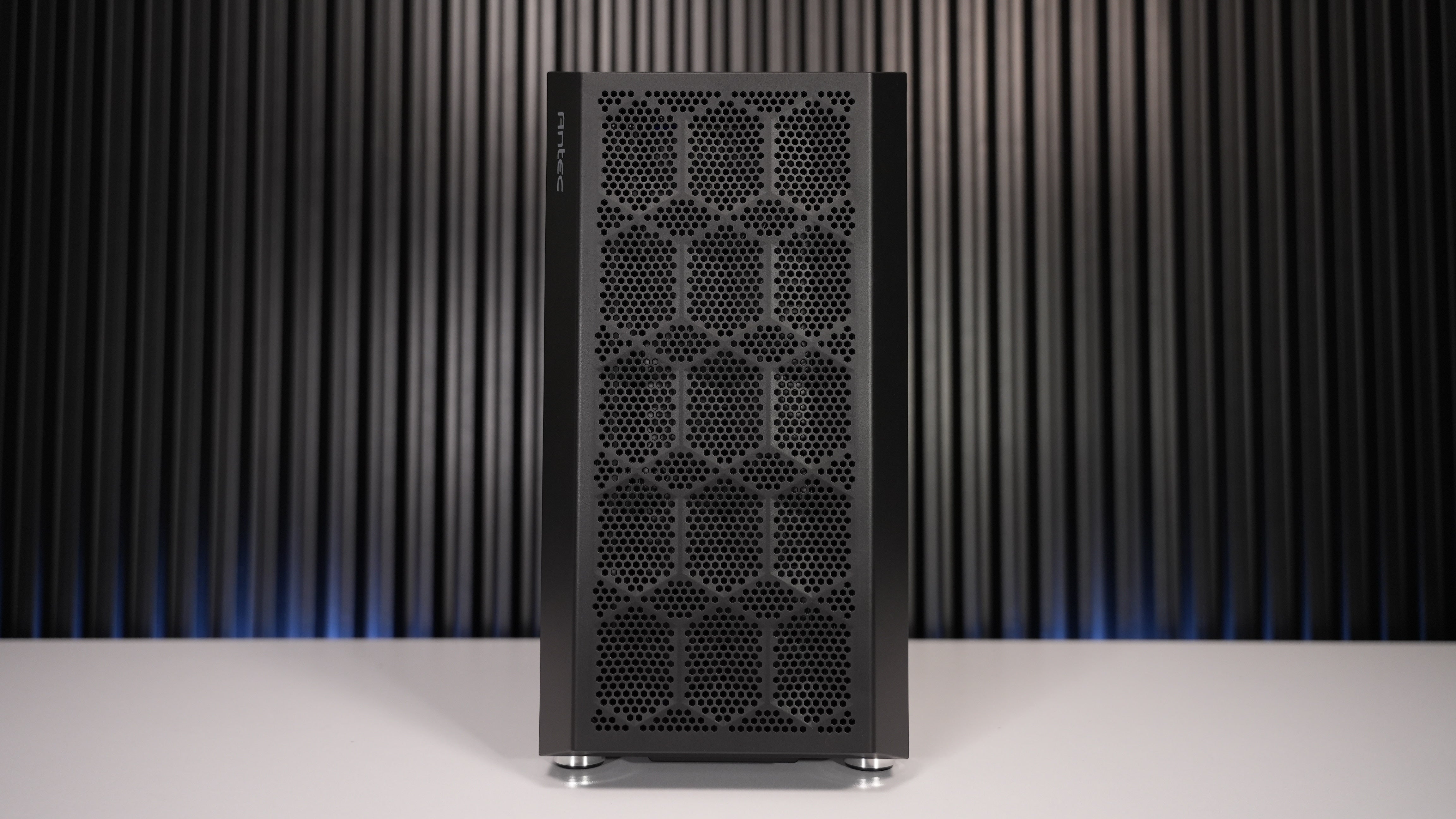 Ryzen 5 2600 + RTX 2060 Gaming PC