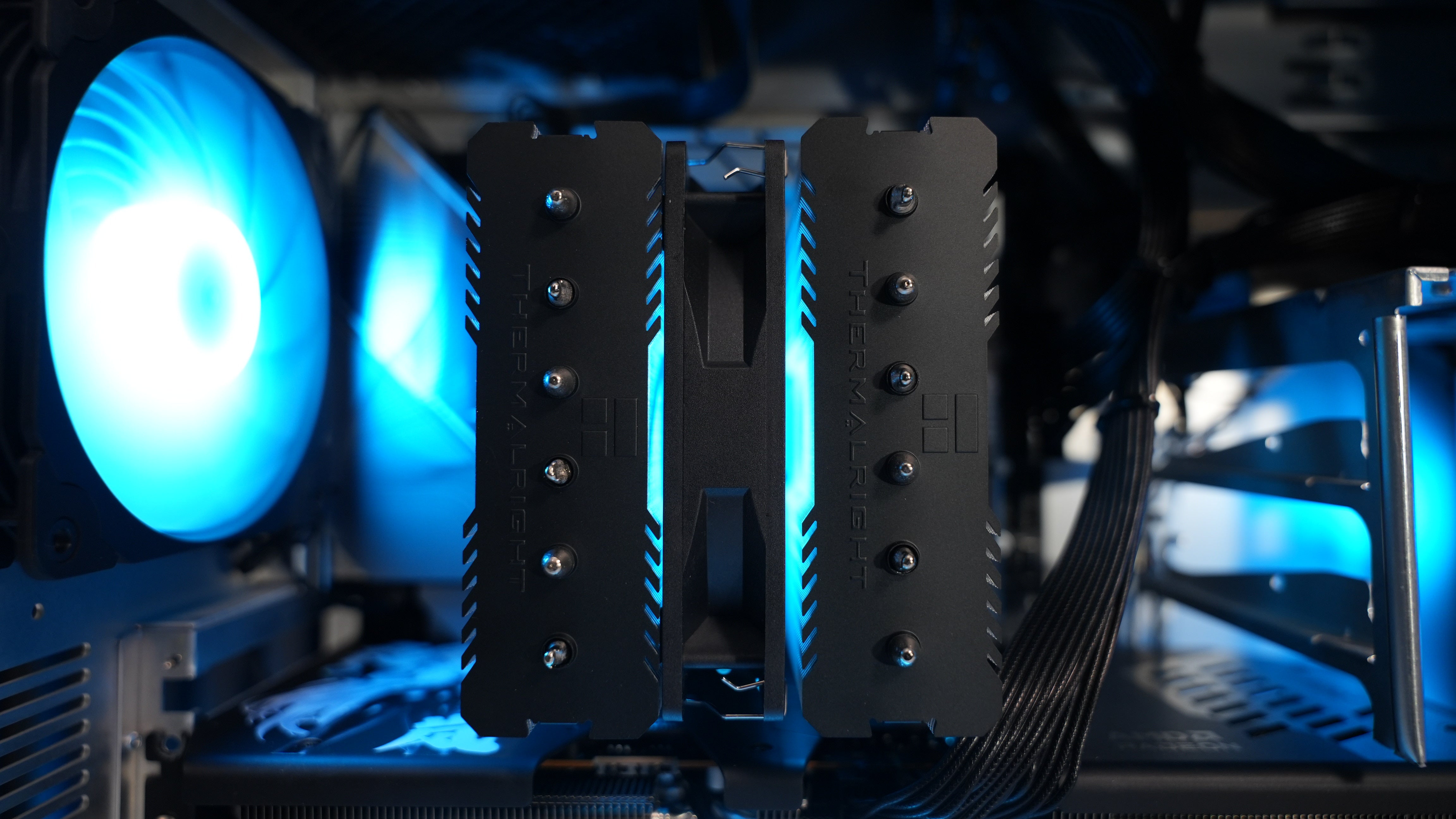 Ryzen 7 7700X + RX 9070XT Gaming/Streaming PC