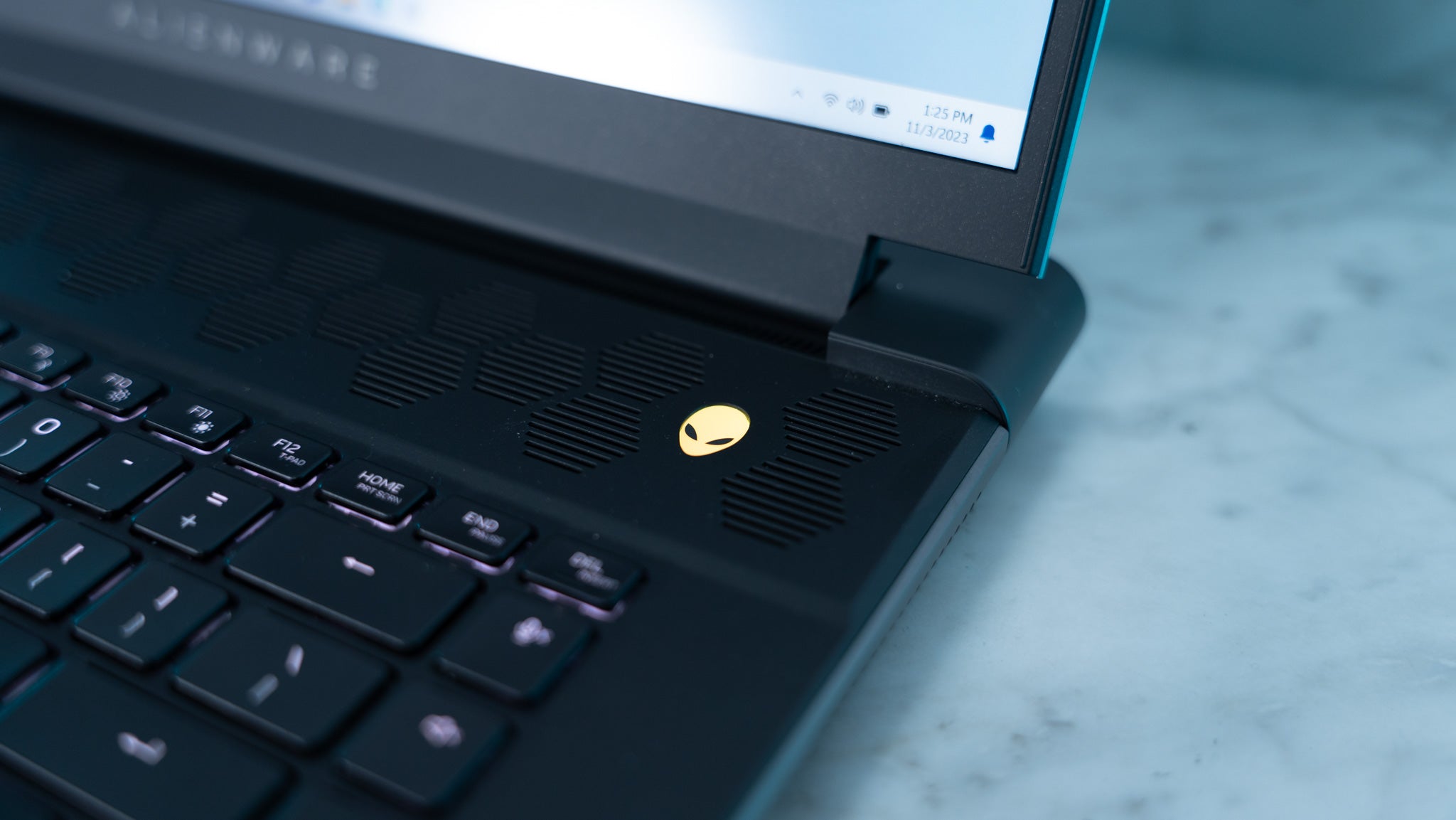 Alienware M16 - Intel i9 13900HX + RTX 4080 Gaming/Streaming Laptop (In Stock)