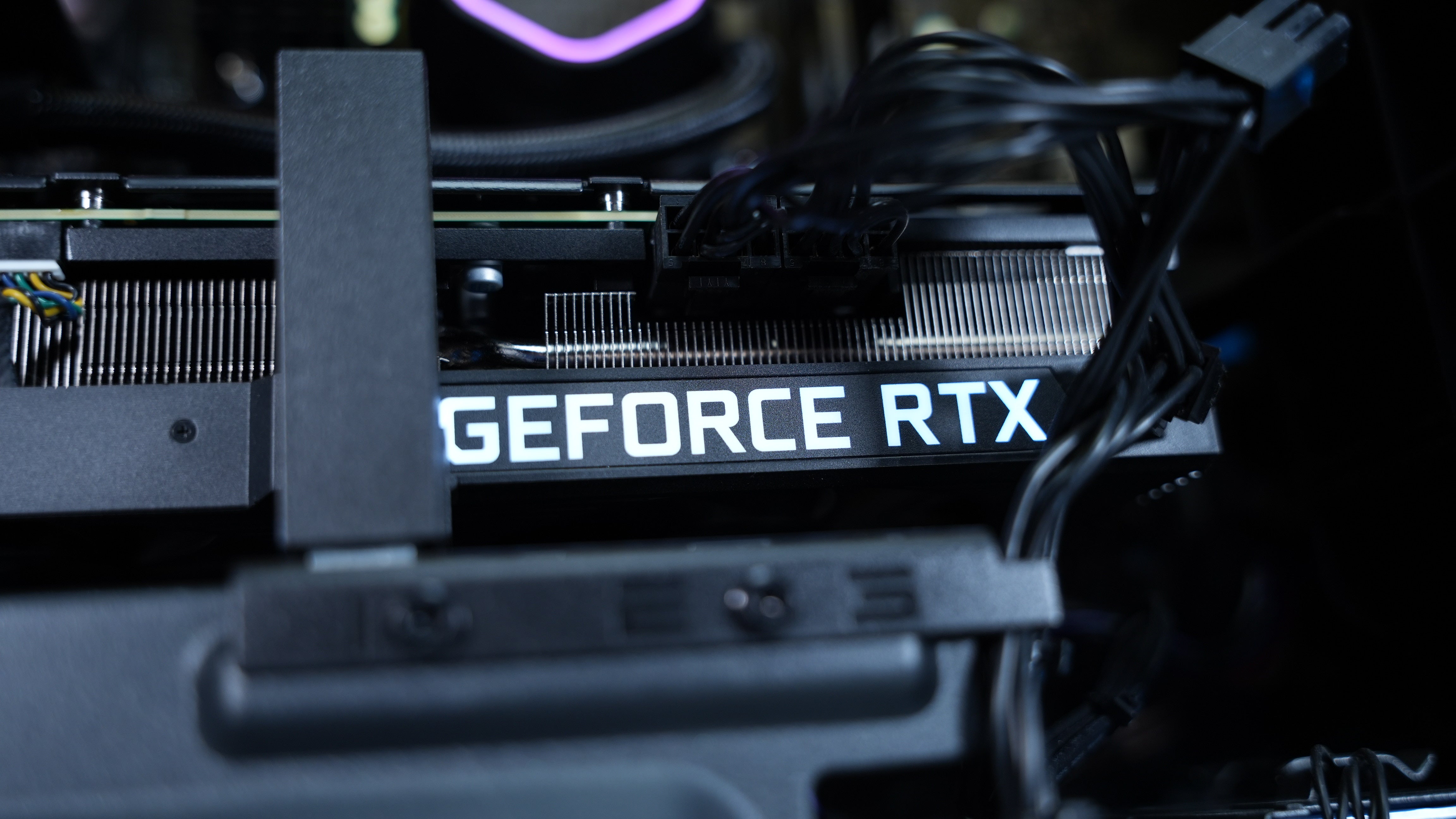 Alienware Aurora R14 - Ryzen 7 5800X + RTX 3080 Gaming PC (In Stock)
