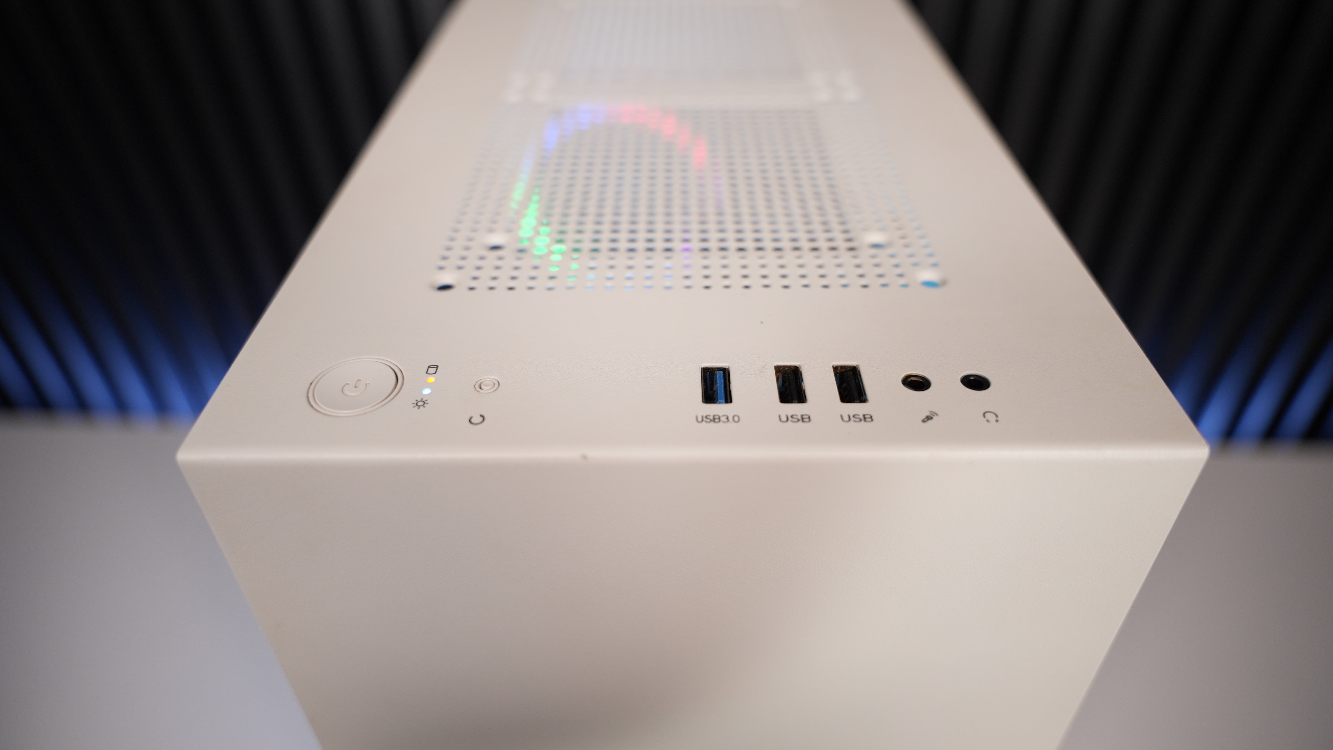Ryzen 5 2600 + GTX 1660 Super Gaming PC