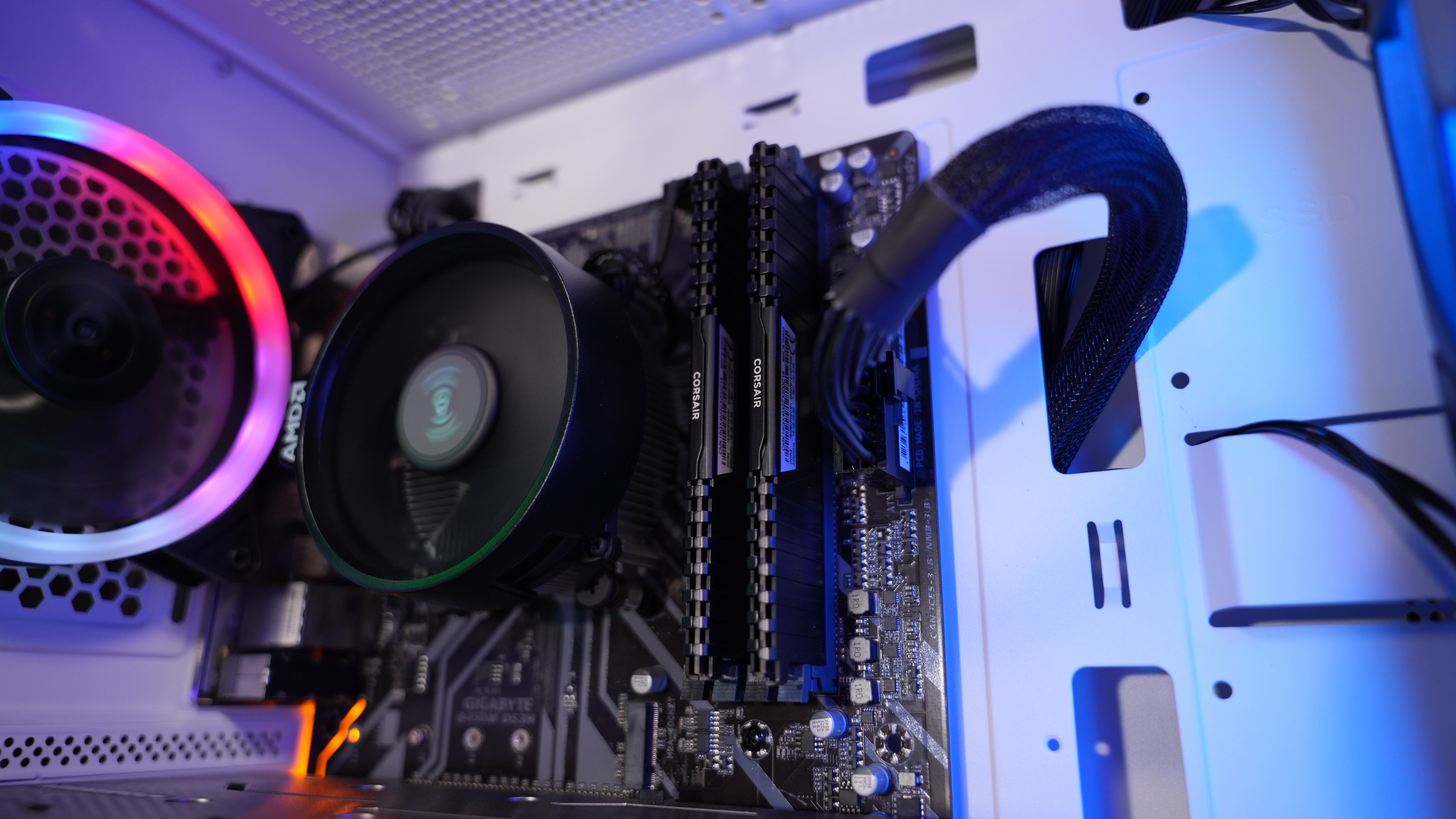 Ryzen 5 2600 + GTX 1660 Super Gaming PC