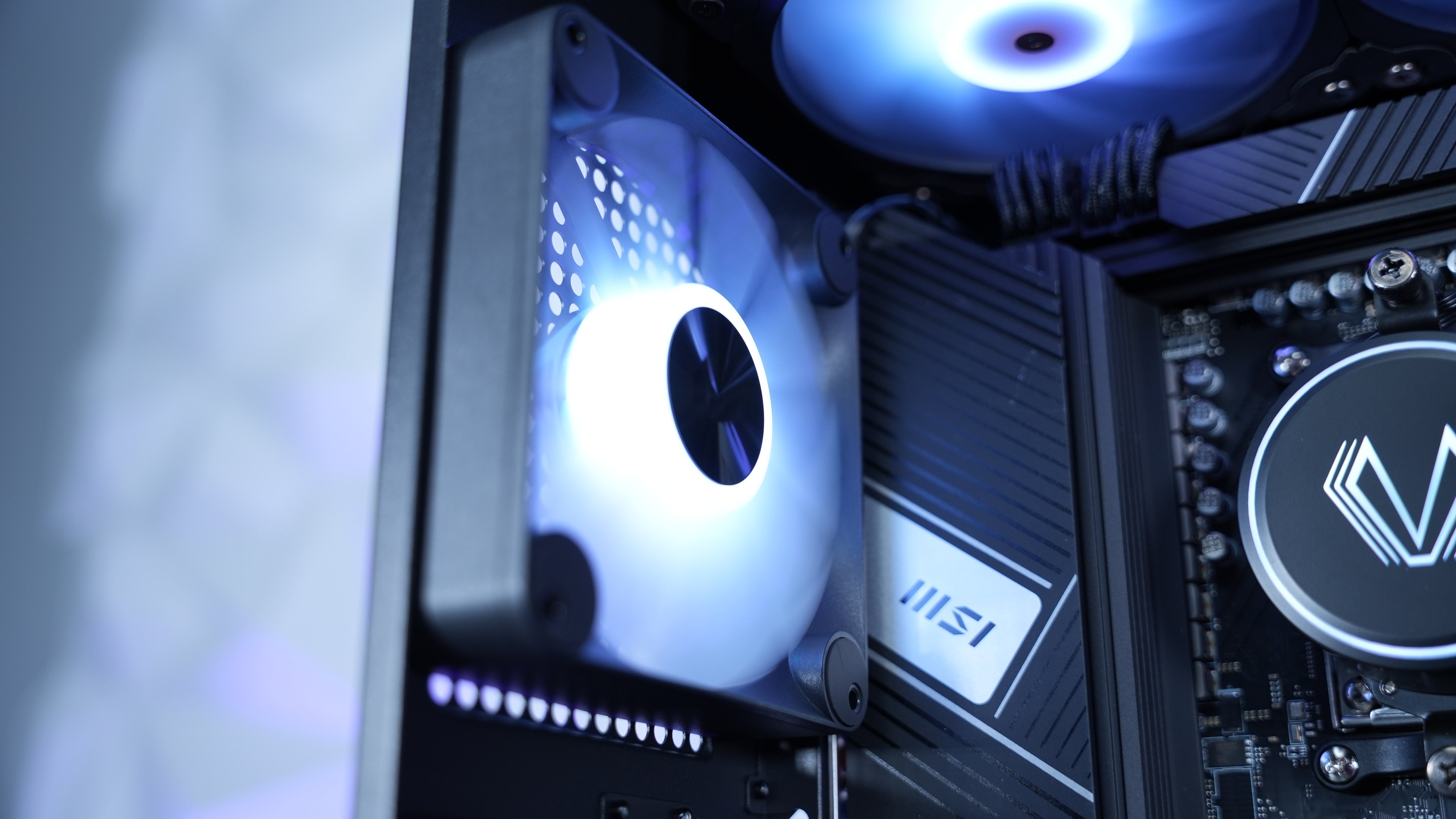 Ryzen 7 7700 + RX 6900XT Gaming/Streaming PC (In Stock)