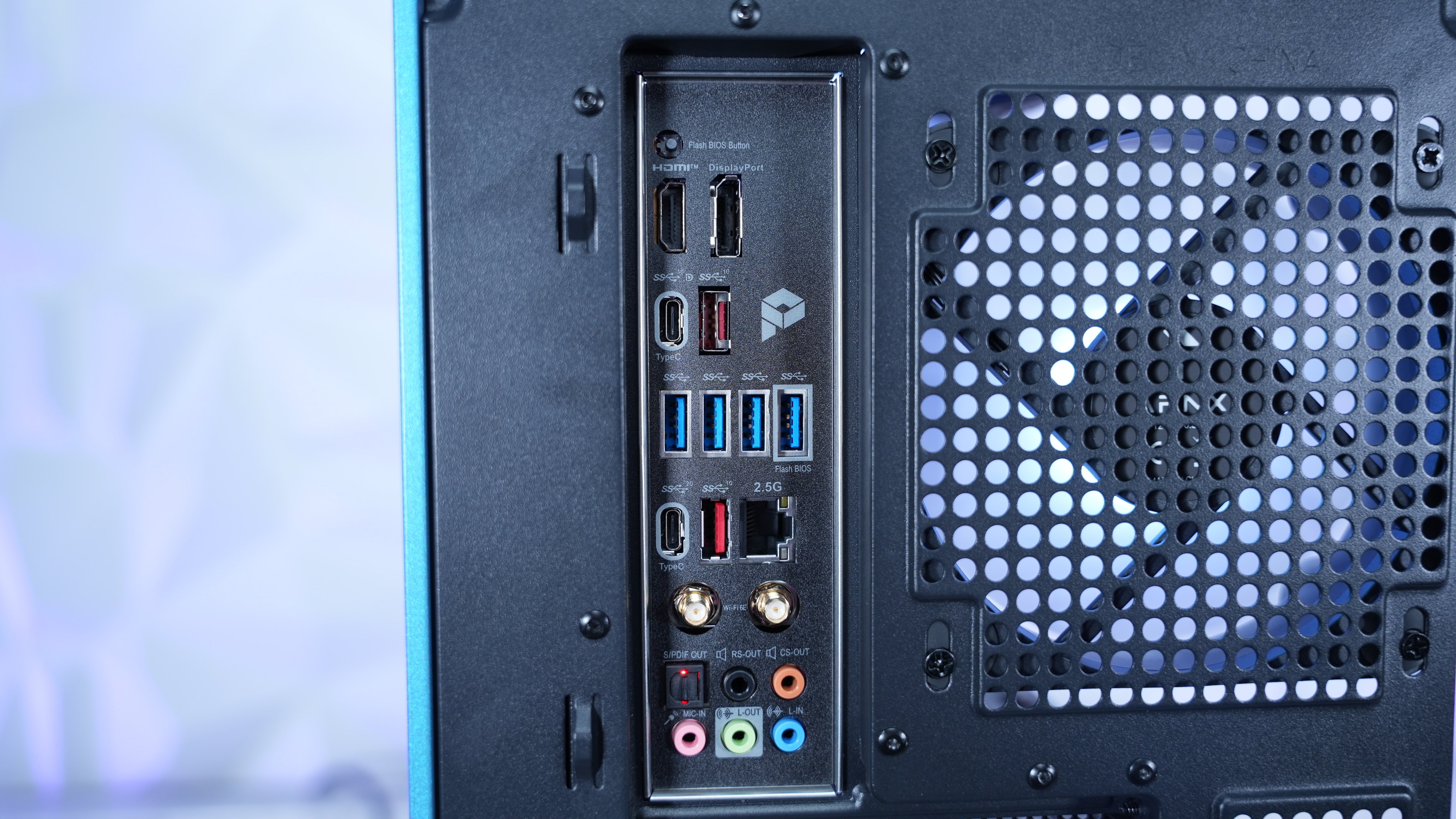 Ryzen 7 7700 + RX 6900XT Gaming/Streaming PC (In Stock)