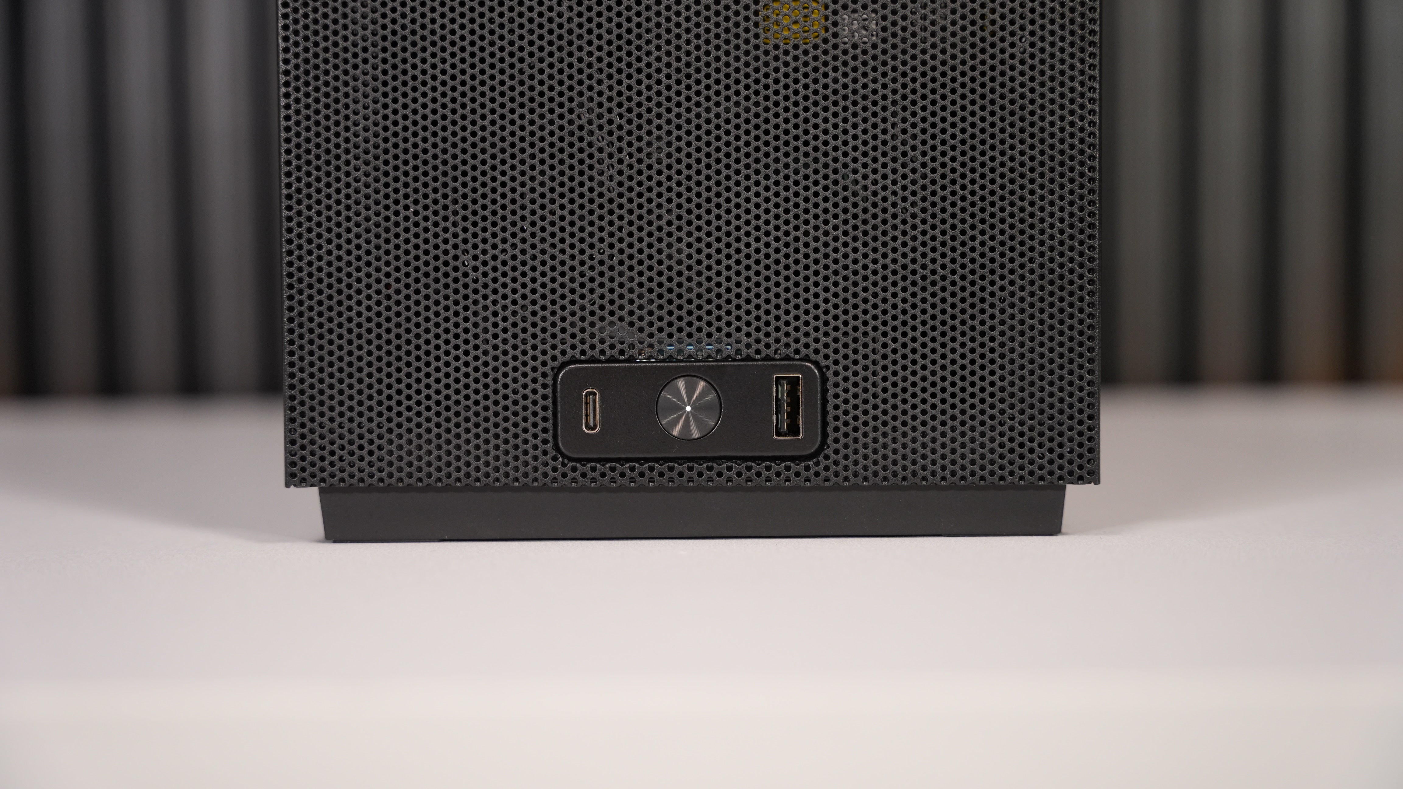 Ryzen 5 5600X + RX 5700 Gaming PC