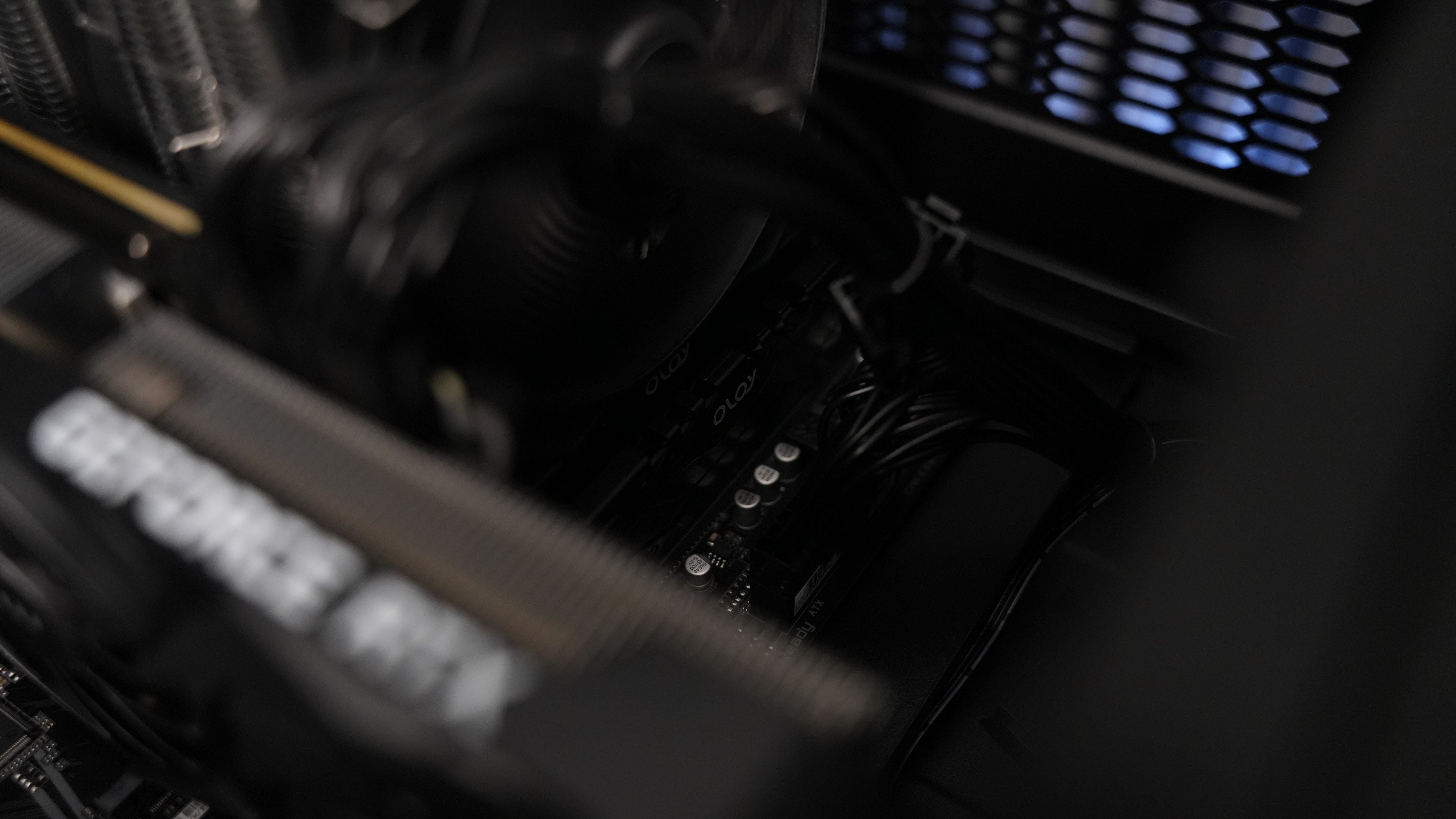 Ryzen 5 5600G + RTX 3070 Gaming PC