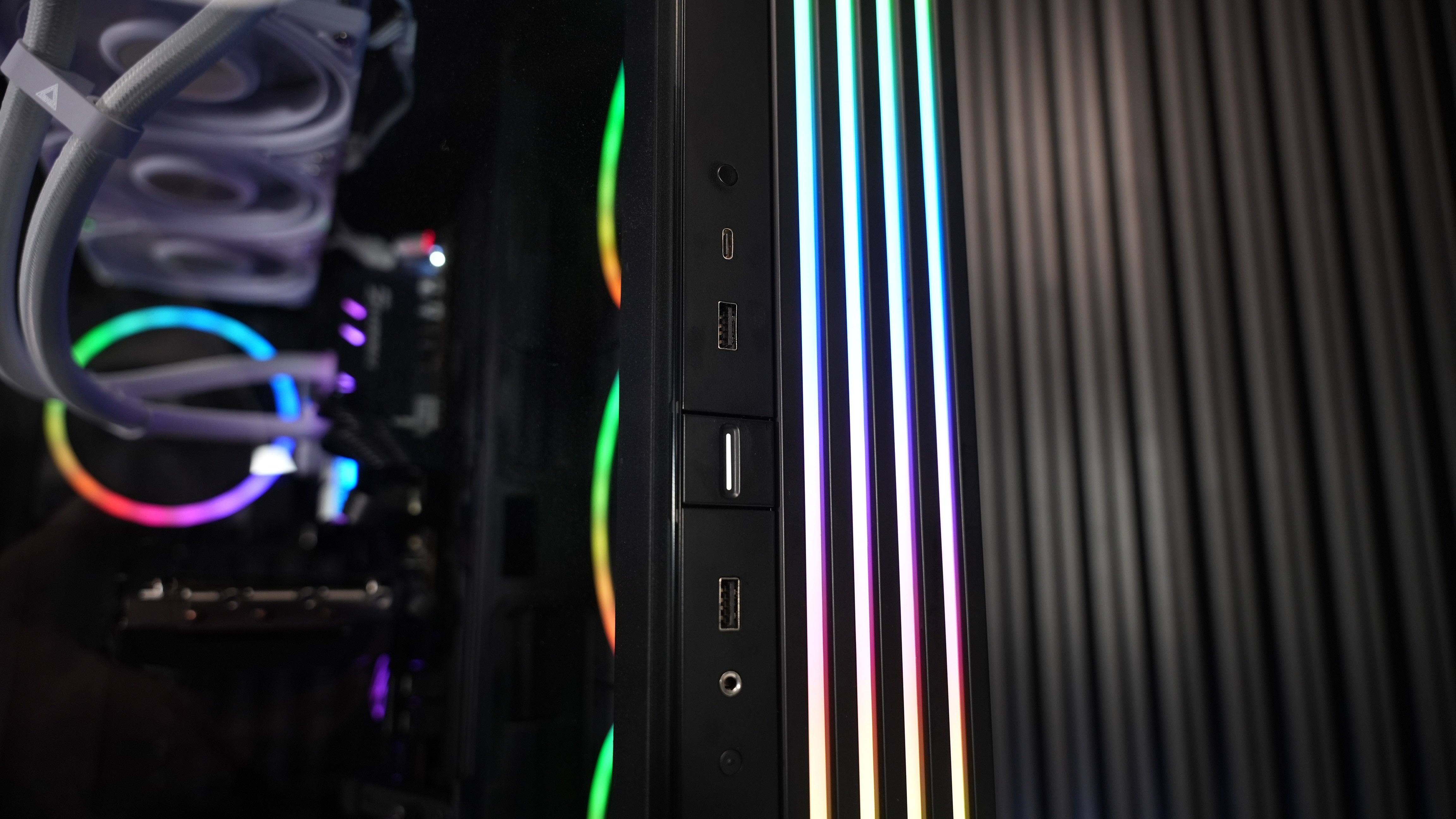 Intel i9 11900K + RTX 5060 Gaming PC