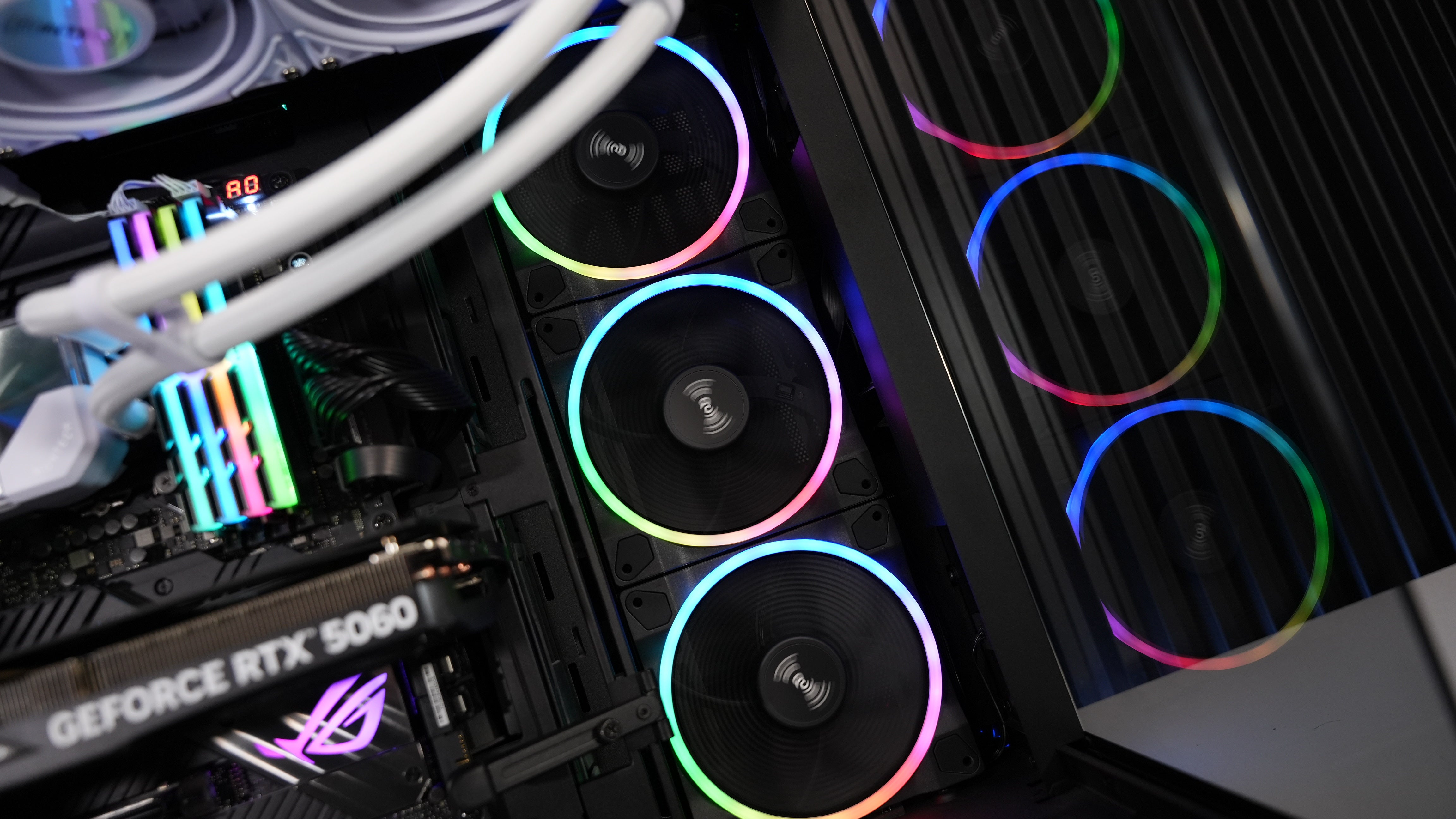 Intel i9 11900K + RTX 5060 Gaming PC