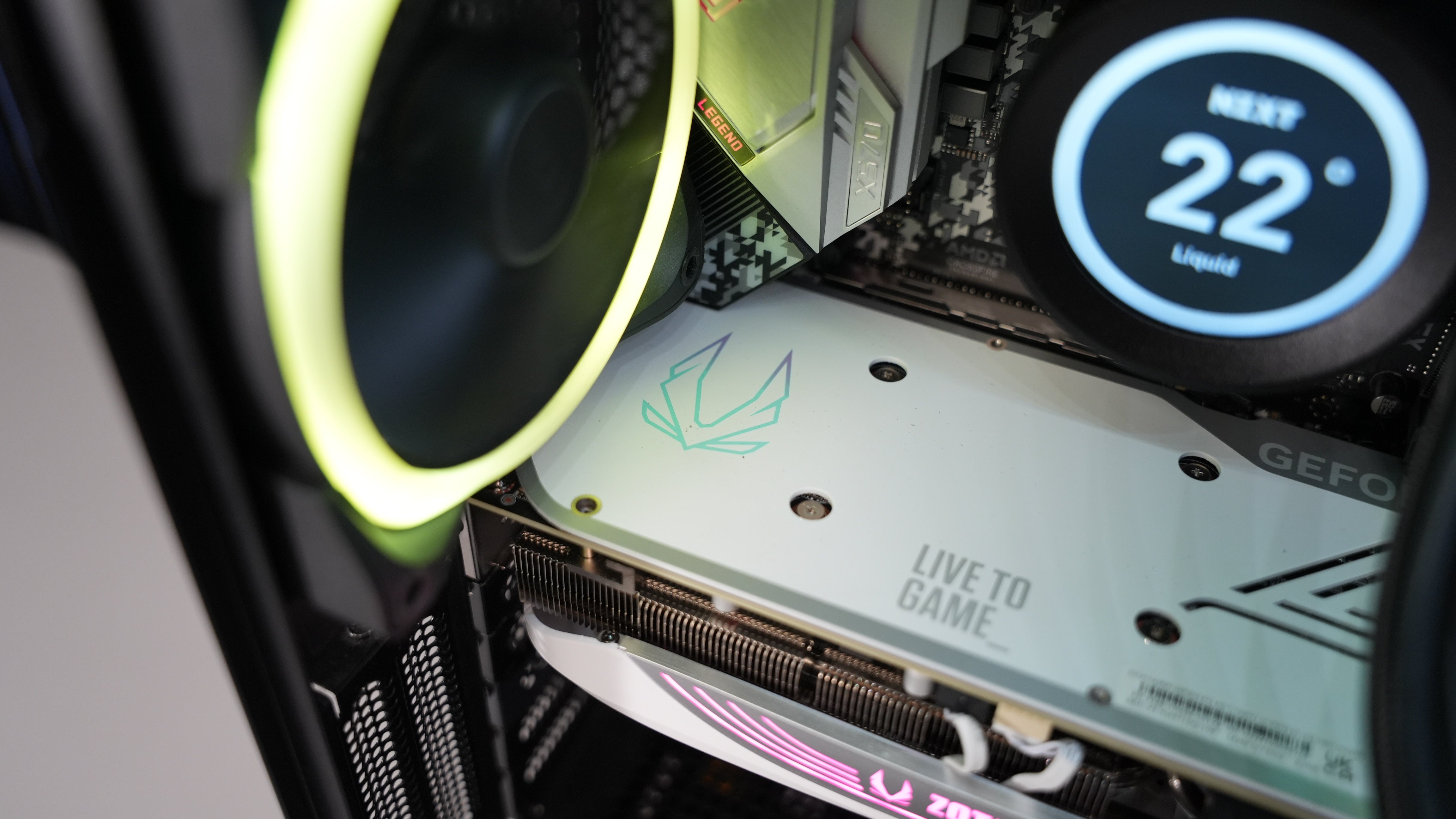 Ryzen 7 5800X + RTX 4070Ti Gaming/Streaming PC