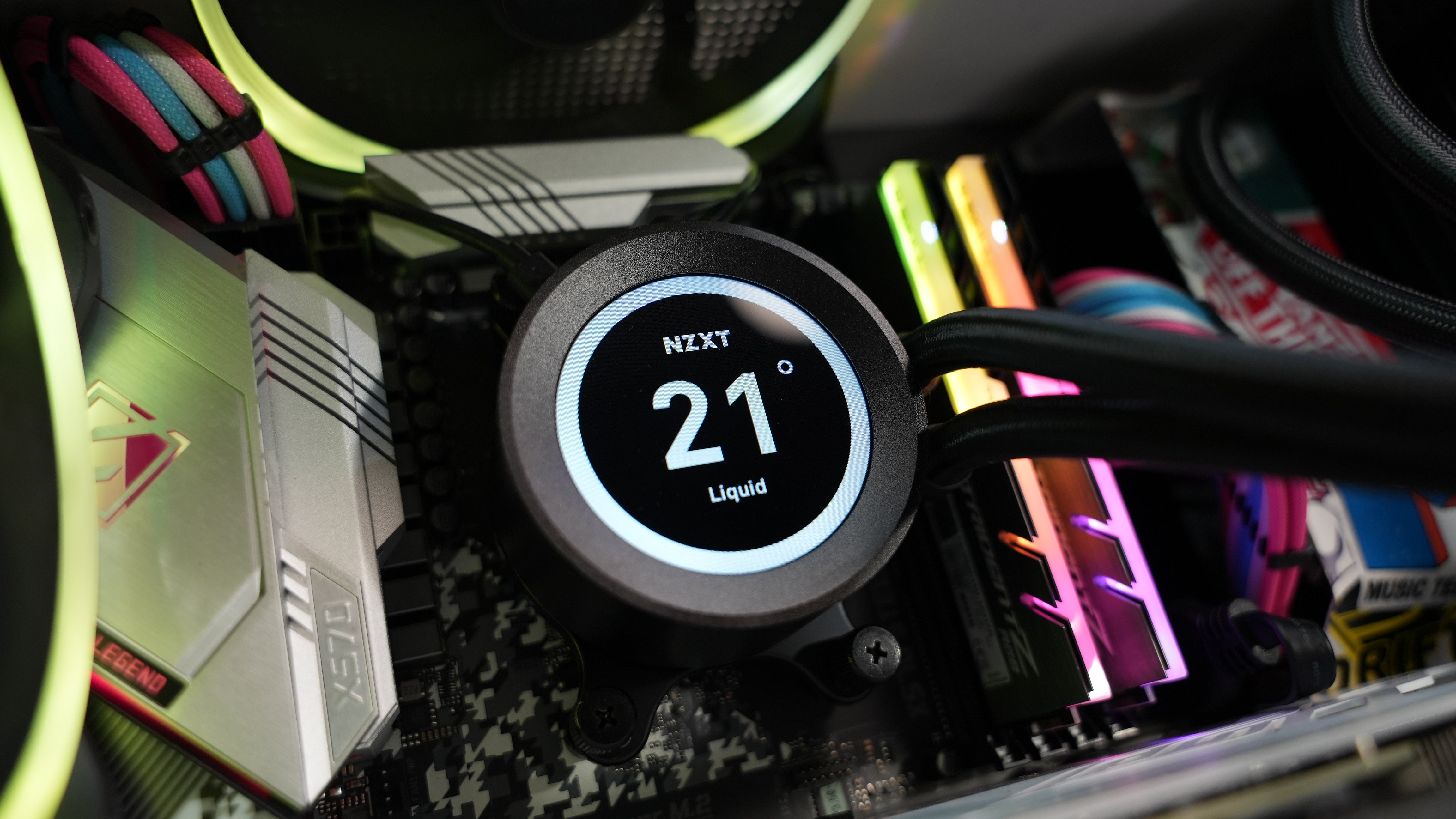 Ryzen 7 5800X + RTX 4070Ti Gaming/Streaming PC