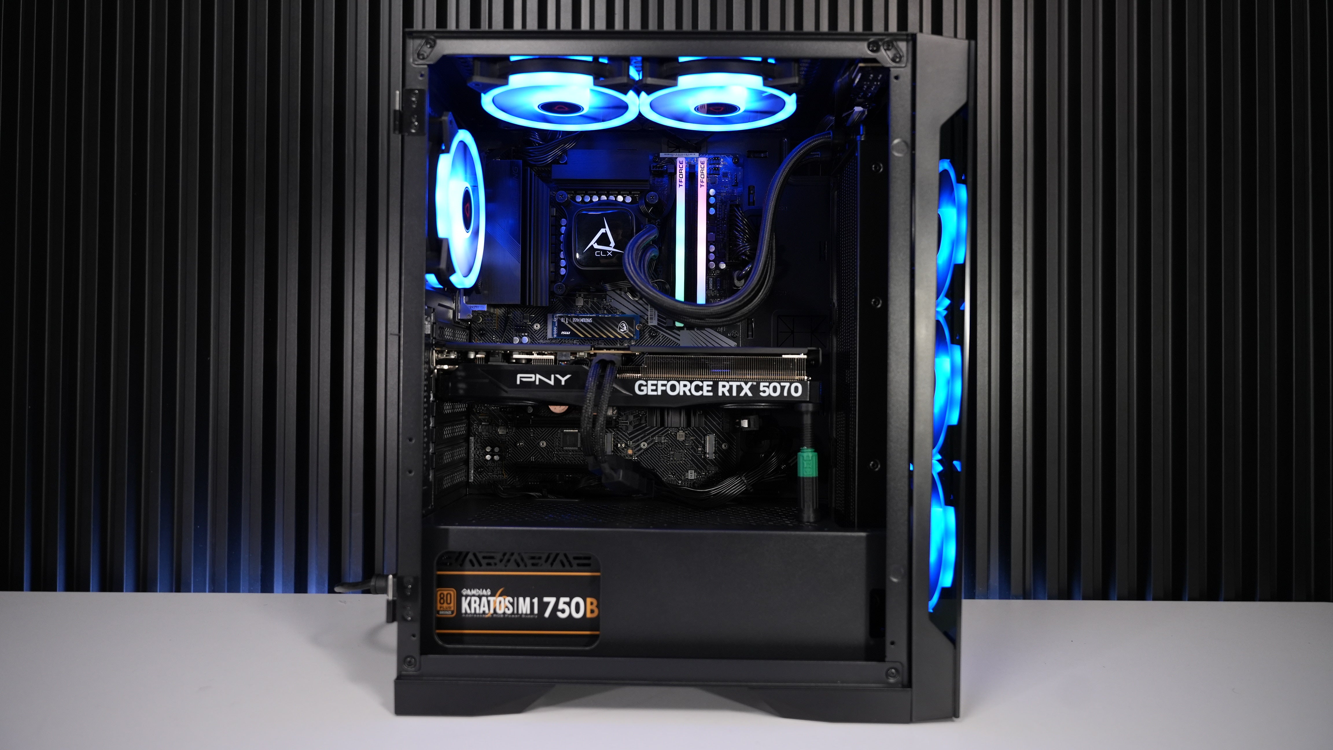 Intel Core i9 14900KF + RTX 5070 Gaming/Streaming PC