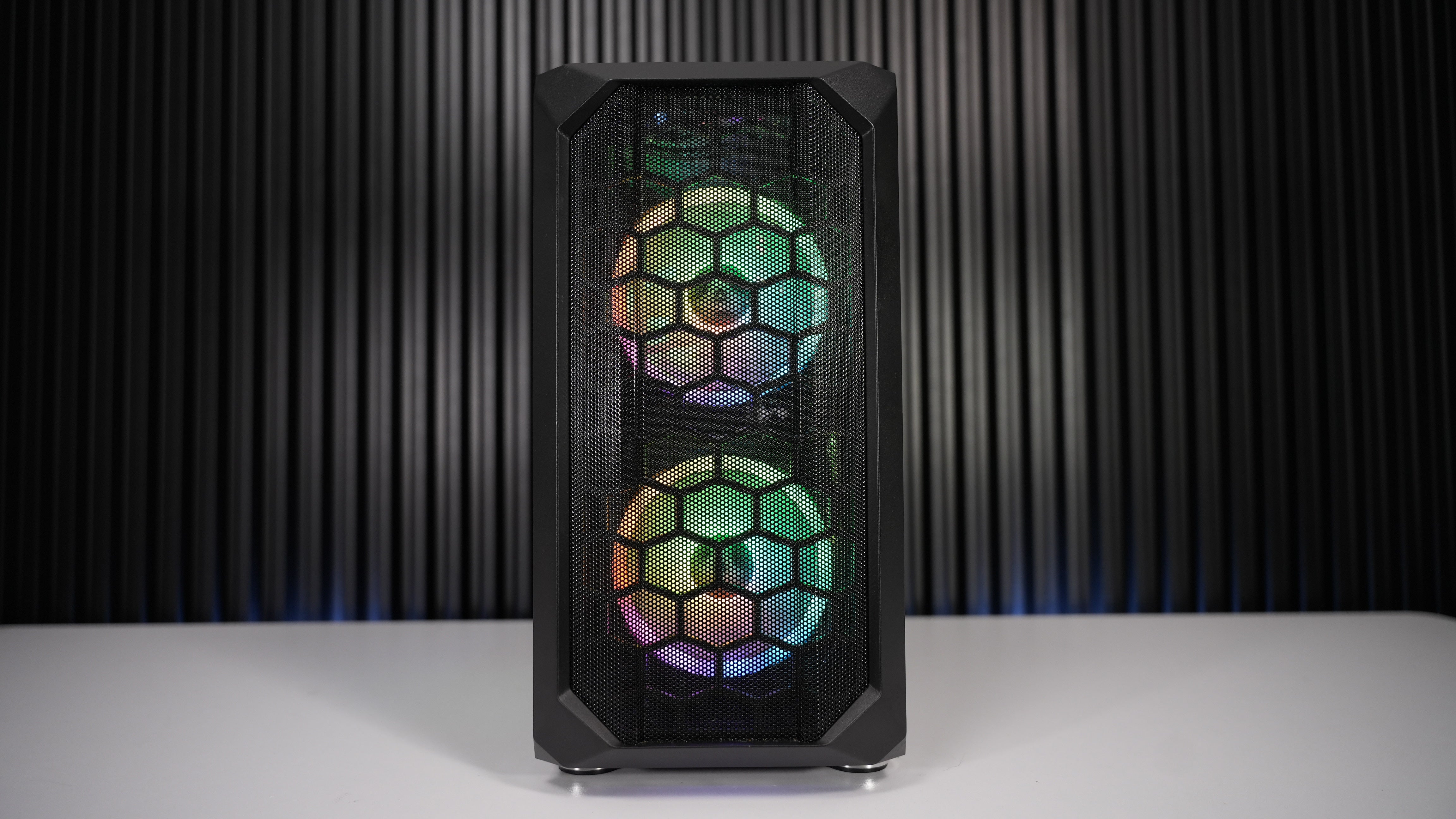 Intel i5 12400F + RX 7600 Gaming PC