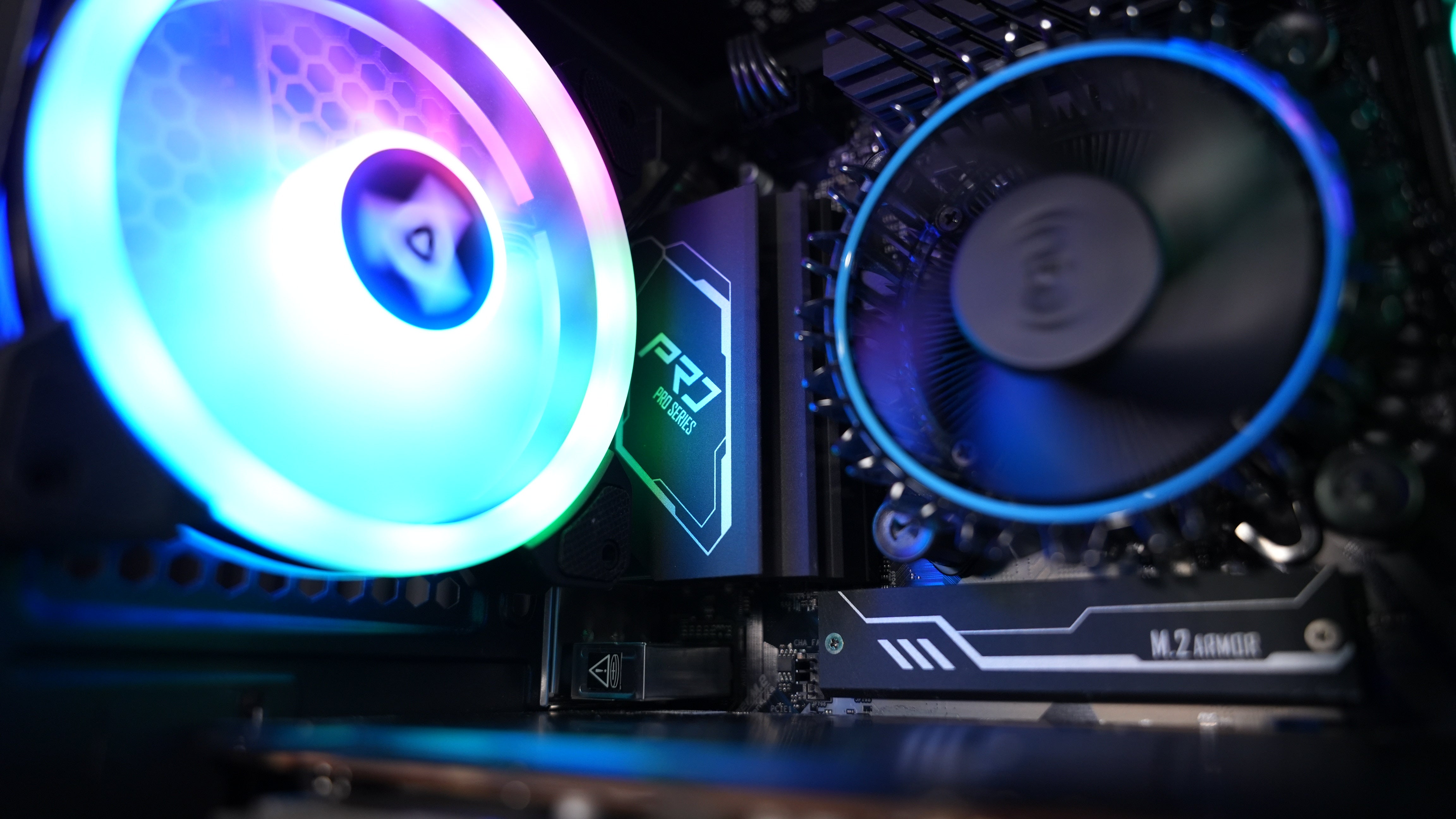 Intel i5 12400F + RX 7600 Gaming PC