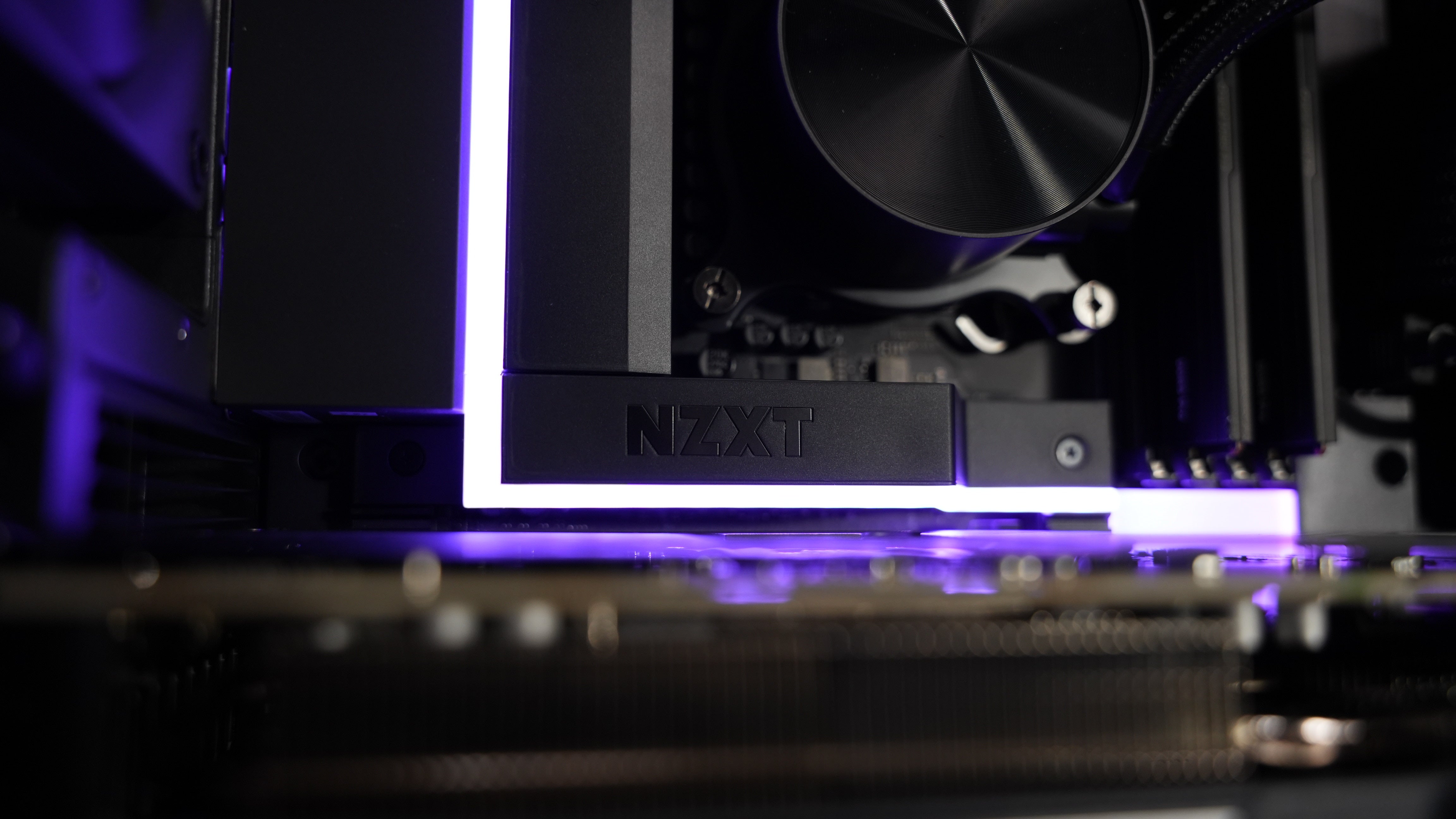 Intel Ultra 7 265K + RTX 5070Ti Gaming/Streaming PC