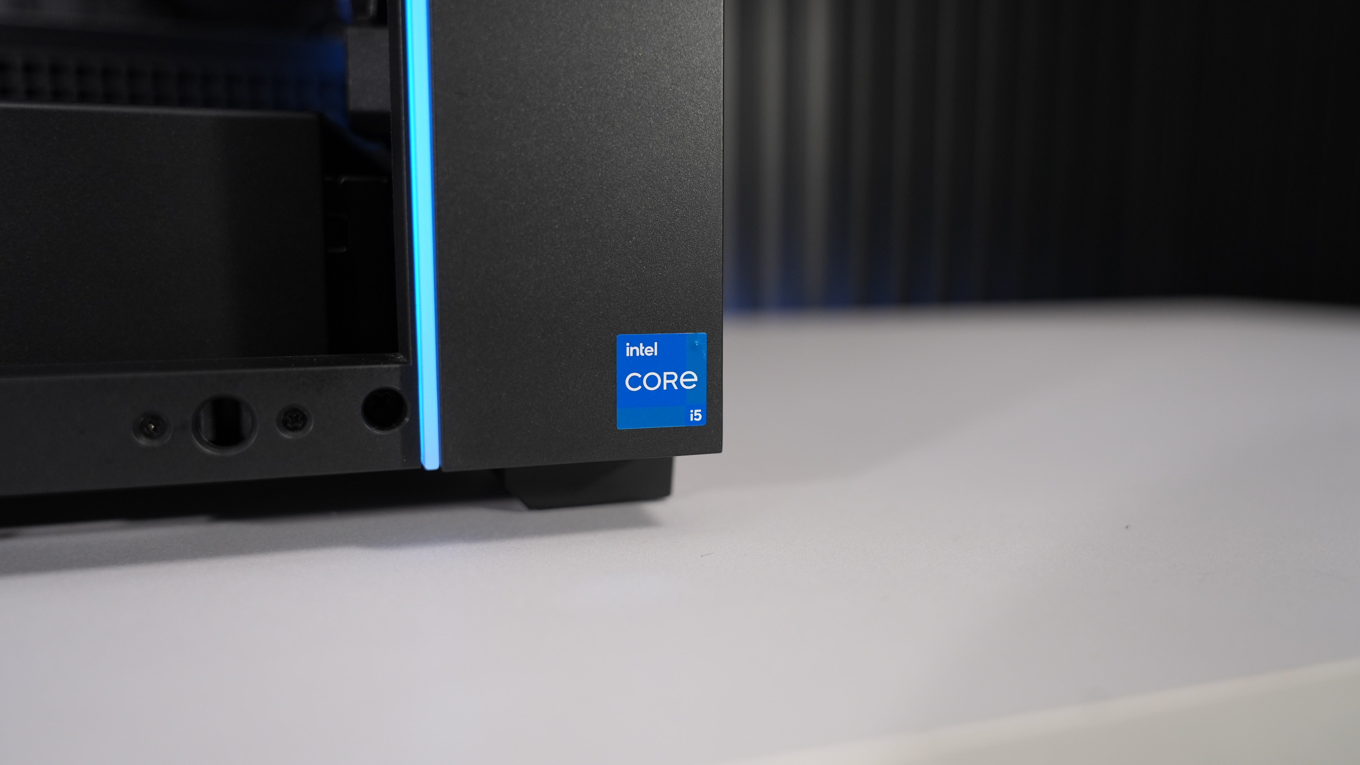 Intel i5 14400F + RTX 5060 Gaming PC